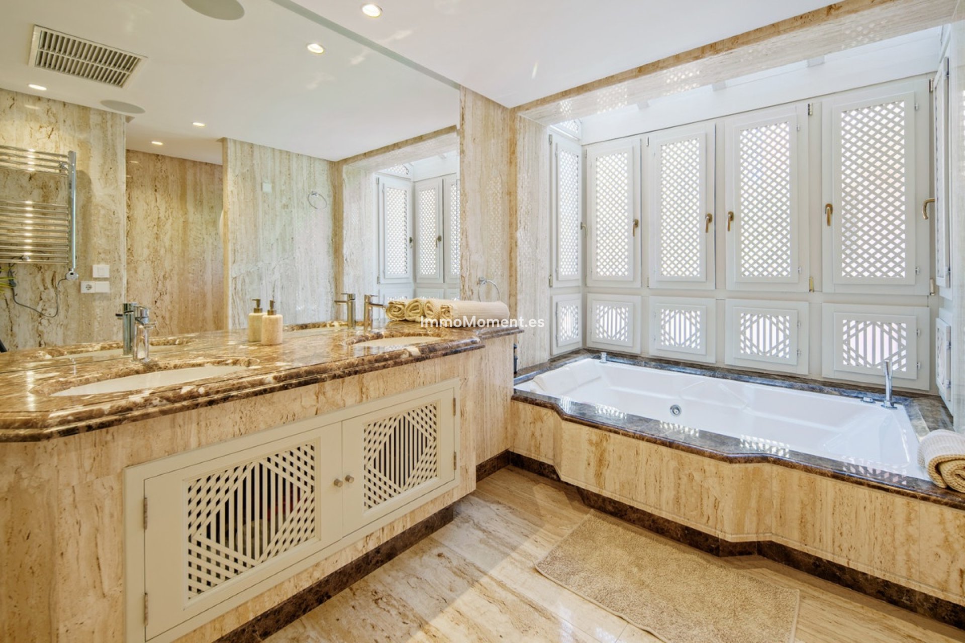 Resale - Apartment - Marbella - Marbella Centro