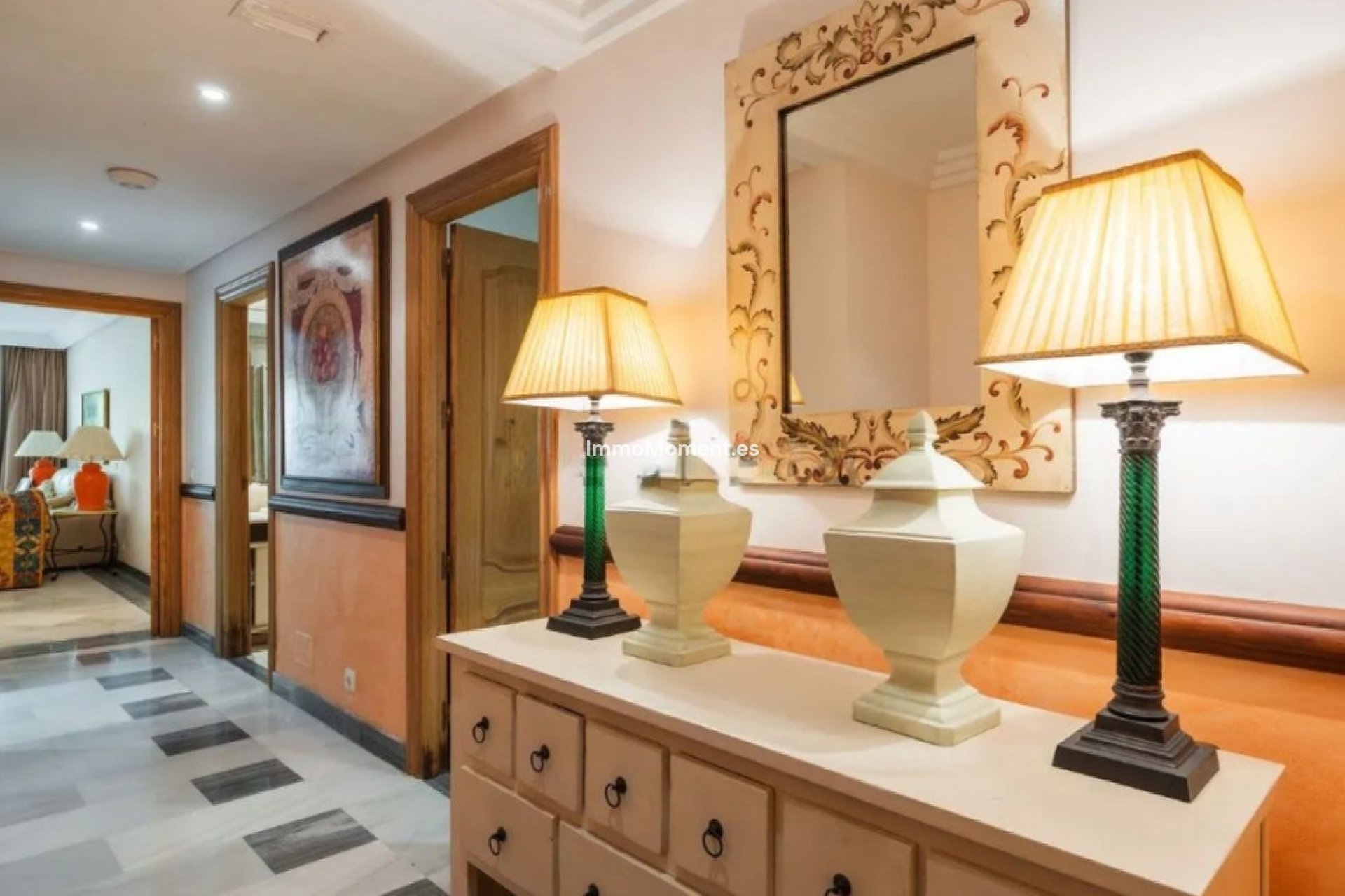 Resale - Apartment - Marbella - Marbella Centro