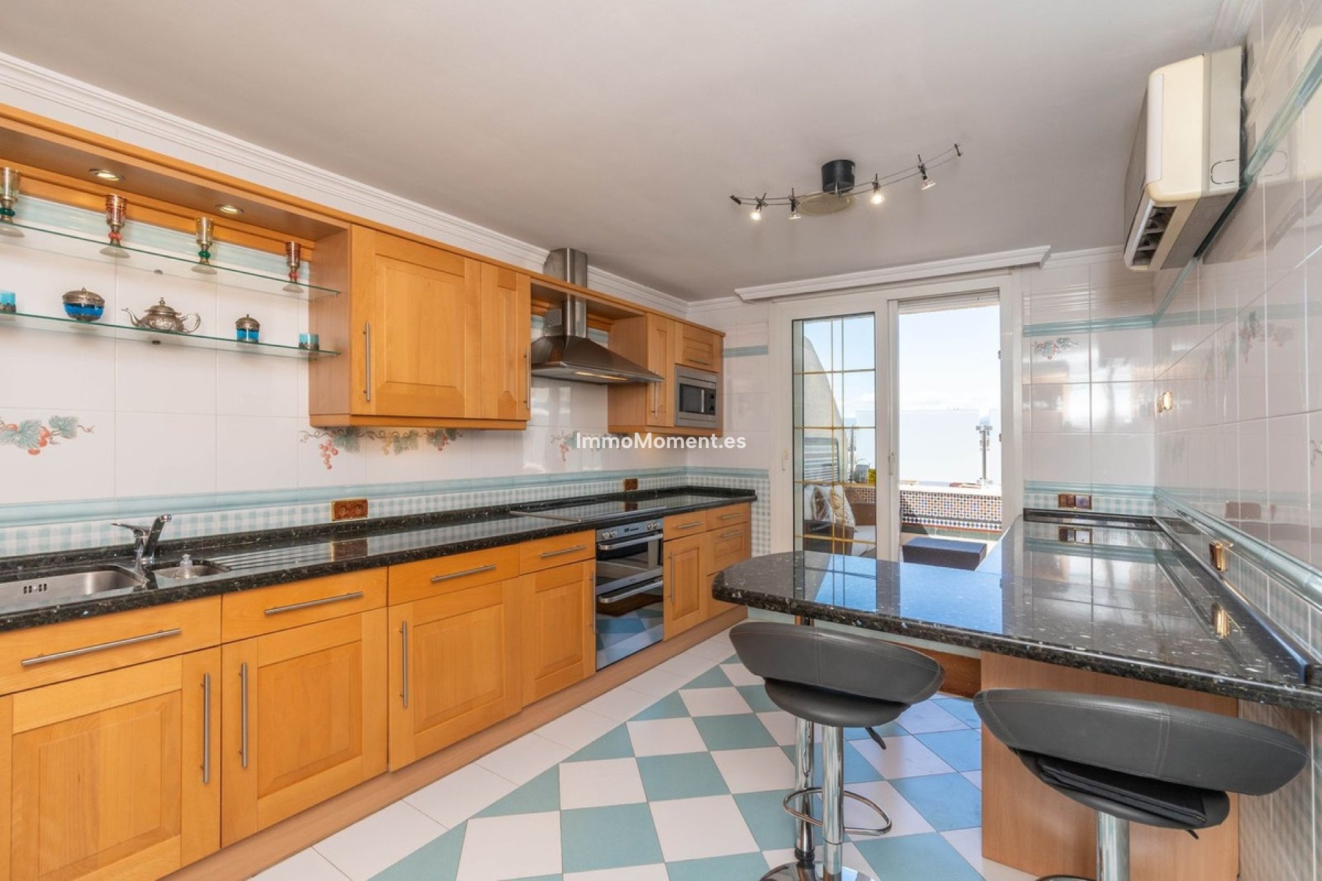 Resale - Apartment - Marbella - Marbella Centro