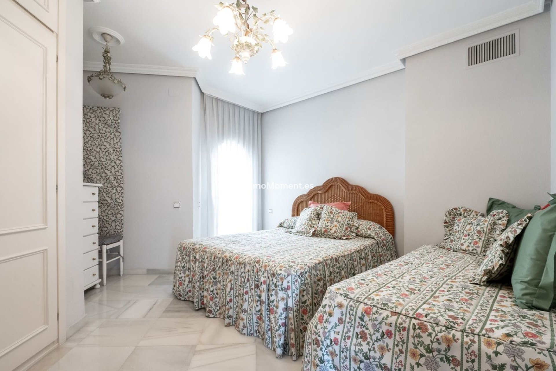 Resale - Apartment - Marbella - Marbella Centro