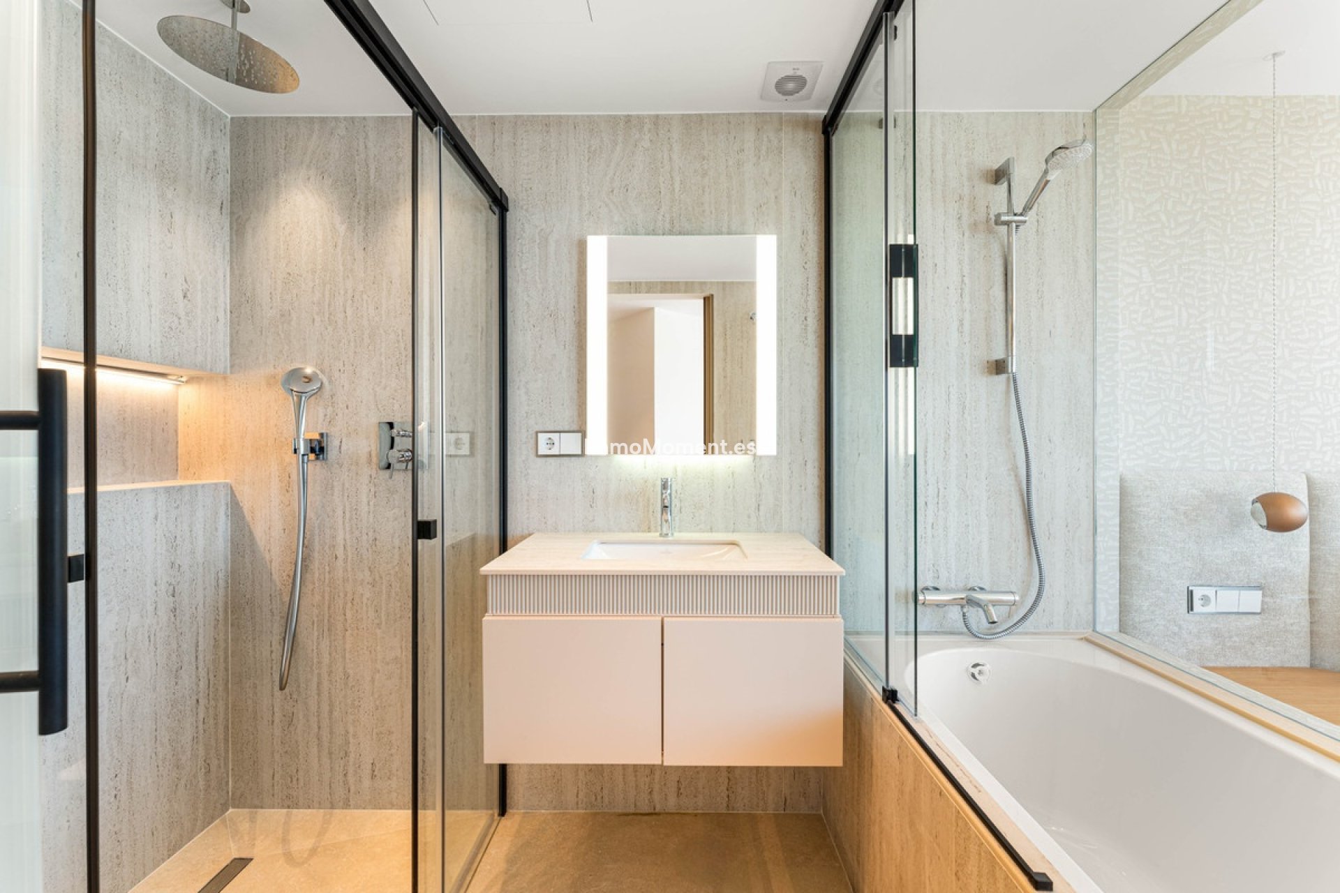 Resale - Apartment - Marbella - Marbella Centro