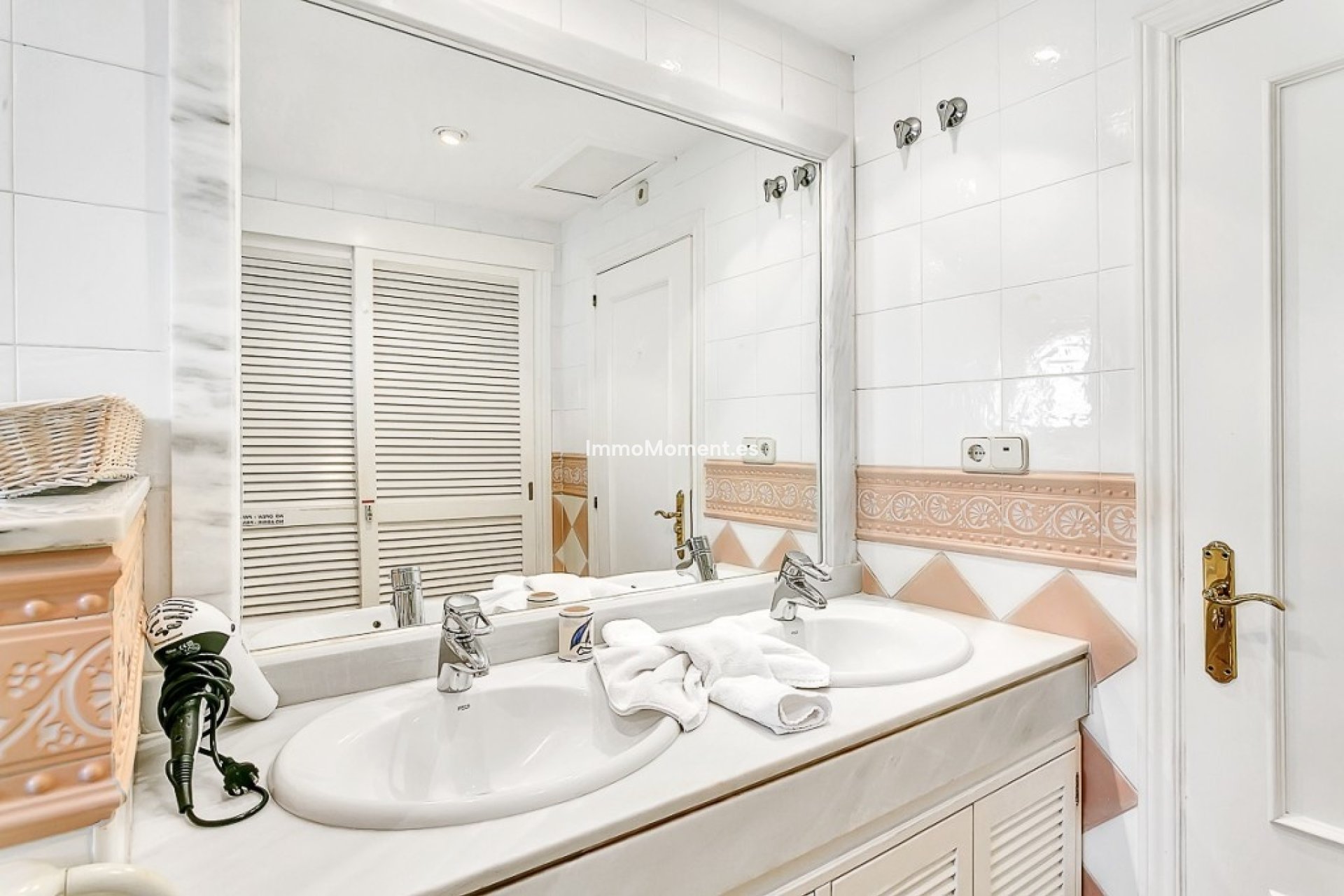 Resale - Apartment - Marbella - Marbella Centro
