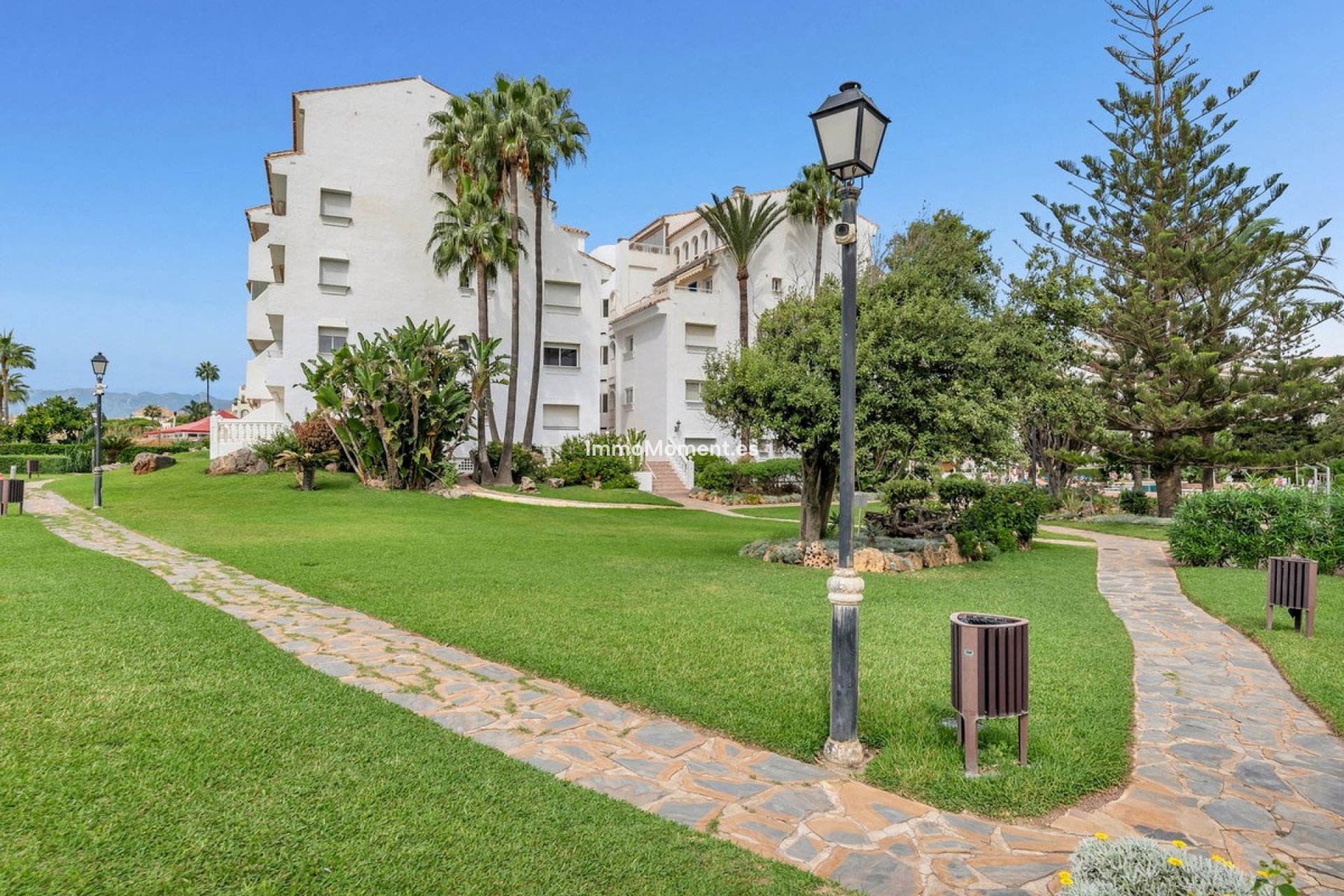 Resale - Apartment - Marbella - Marbesa