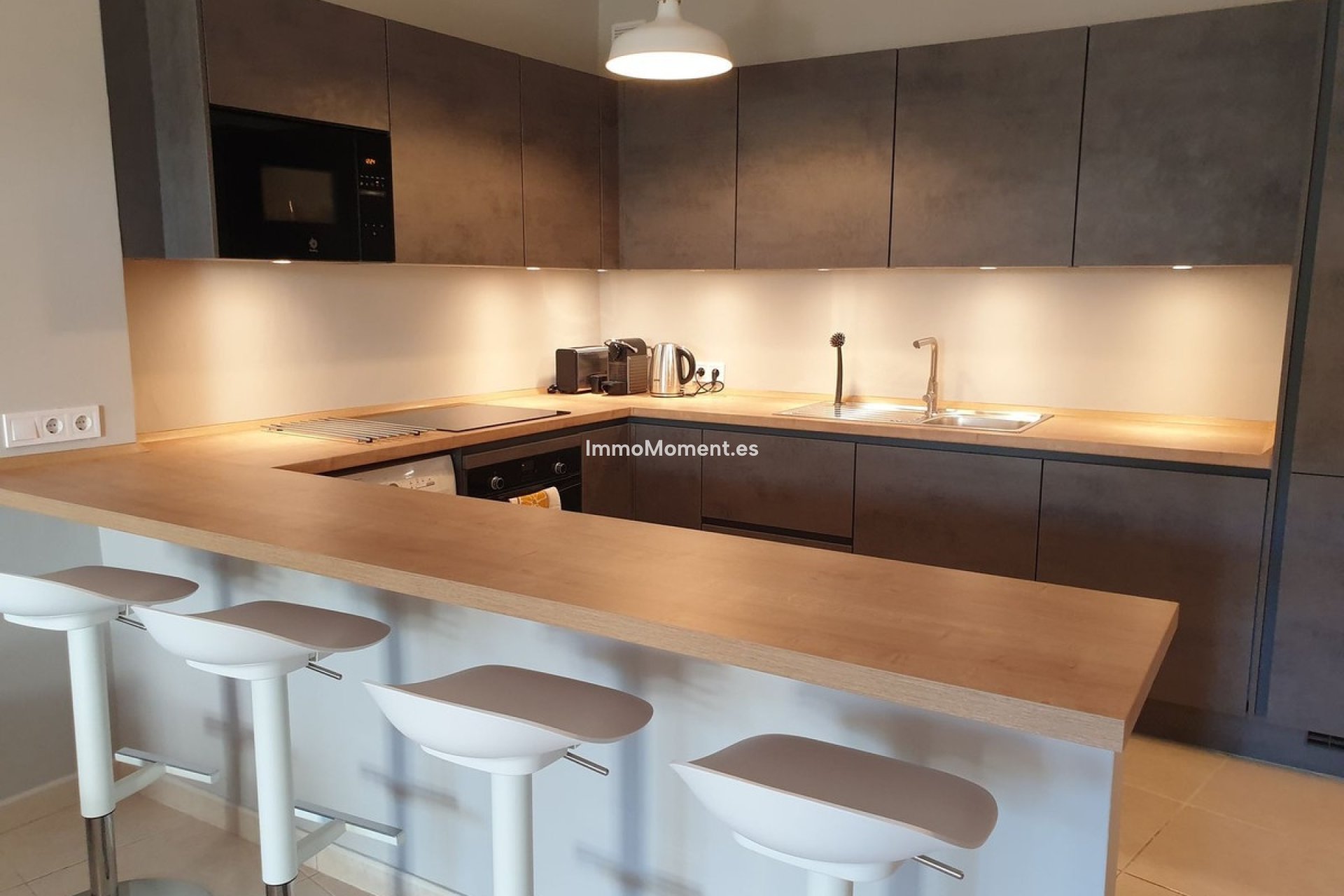 Resale - Apartment - Marbella - Marbesa