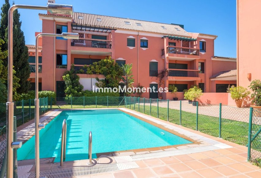 Resale - Apartment - Marbella - Marbesa