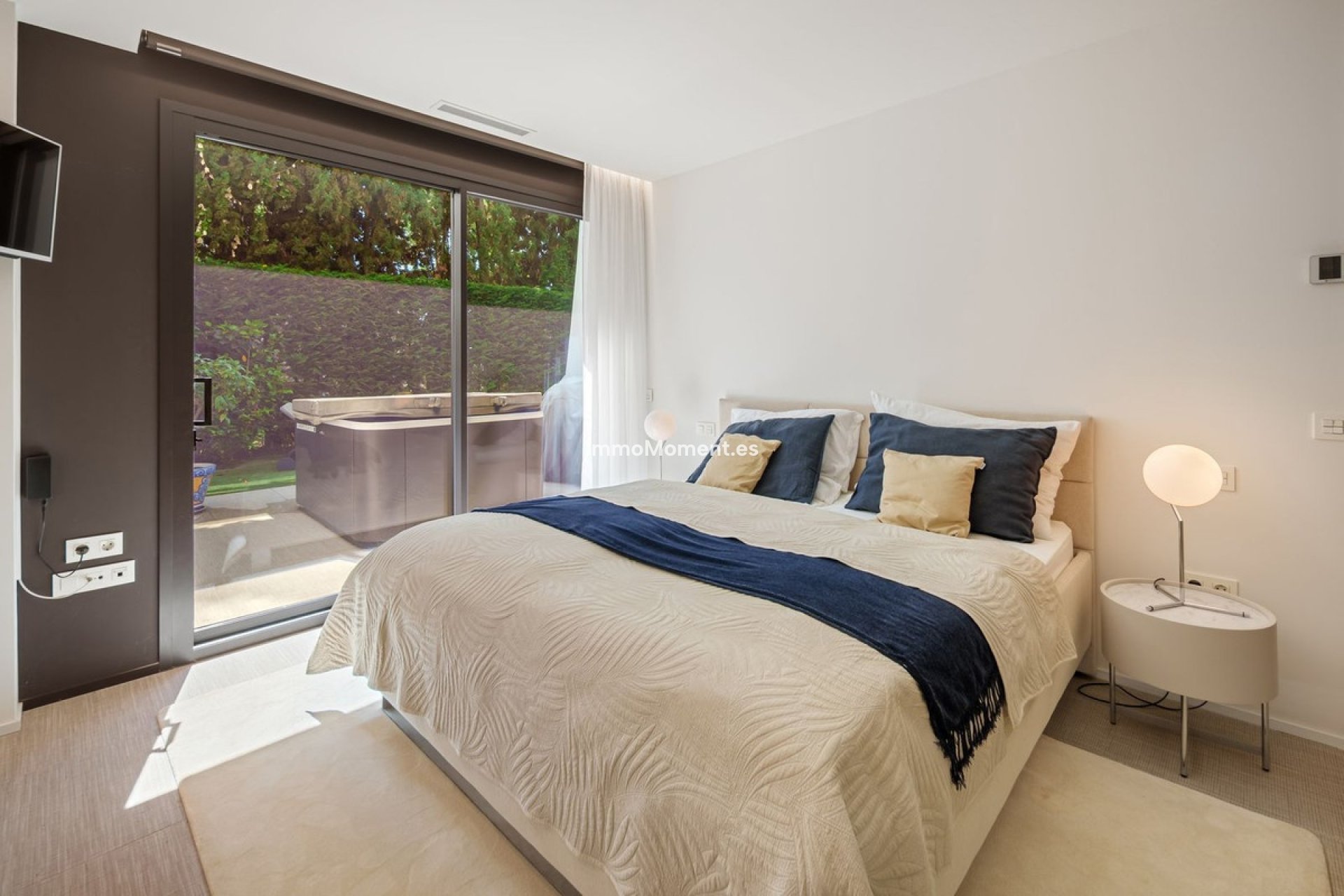 Resale - Apartment - Marbella - Marbesa