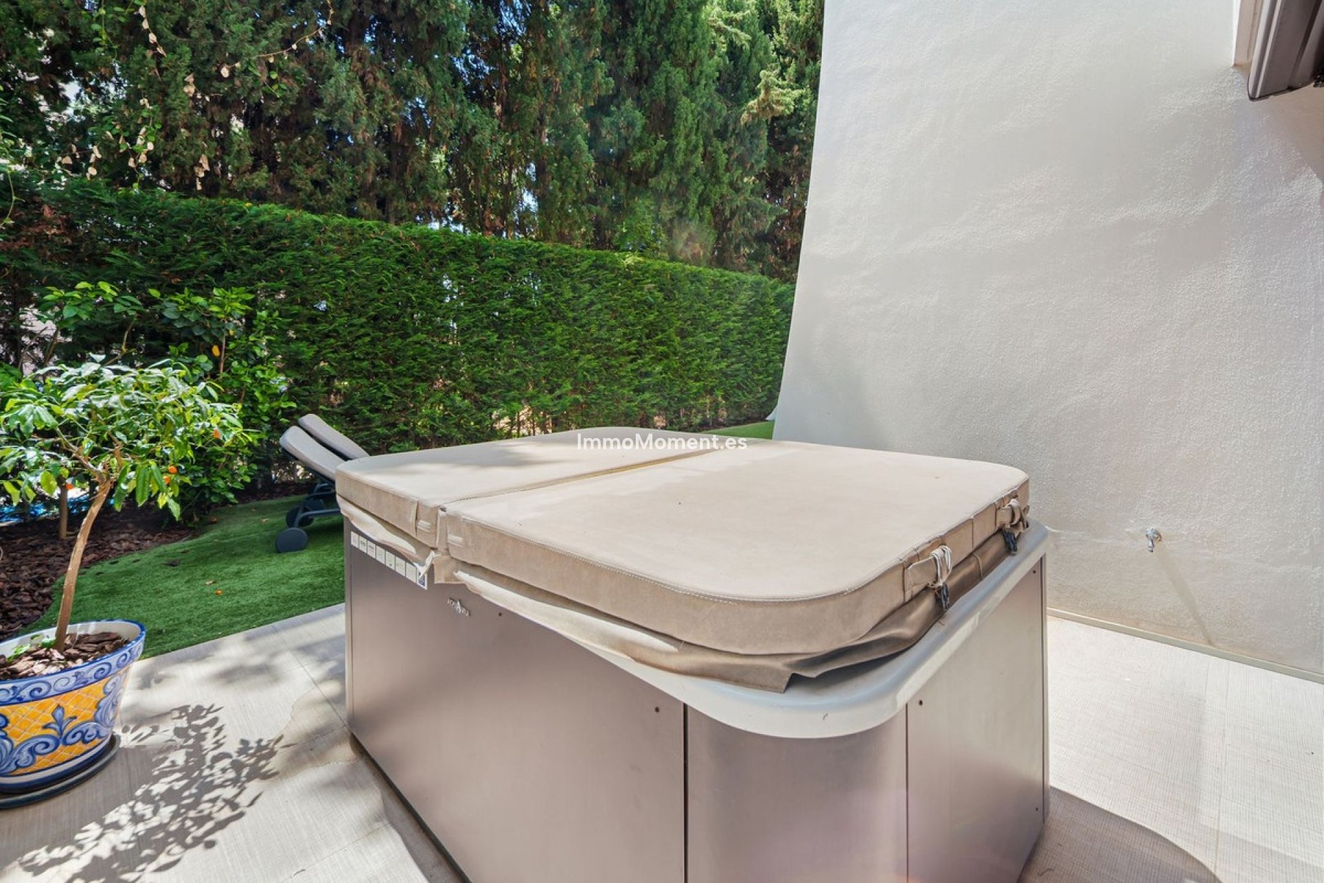 Resale - Apartment - Marbella - Marbesa