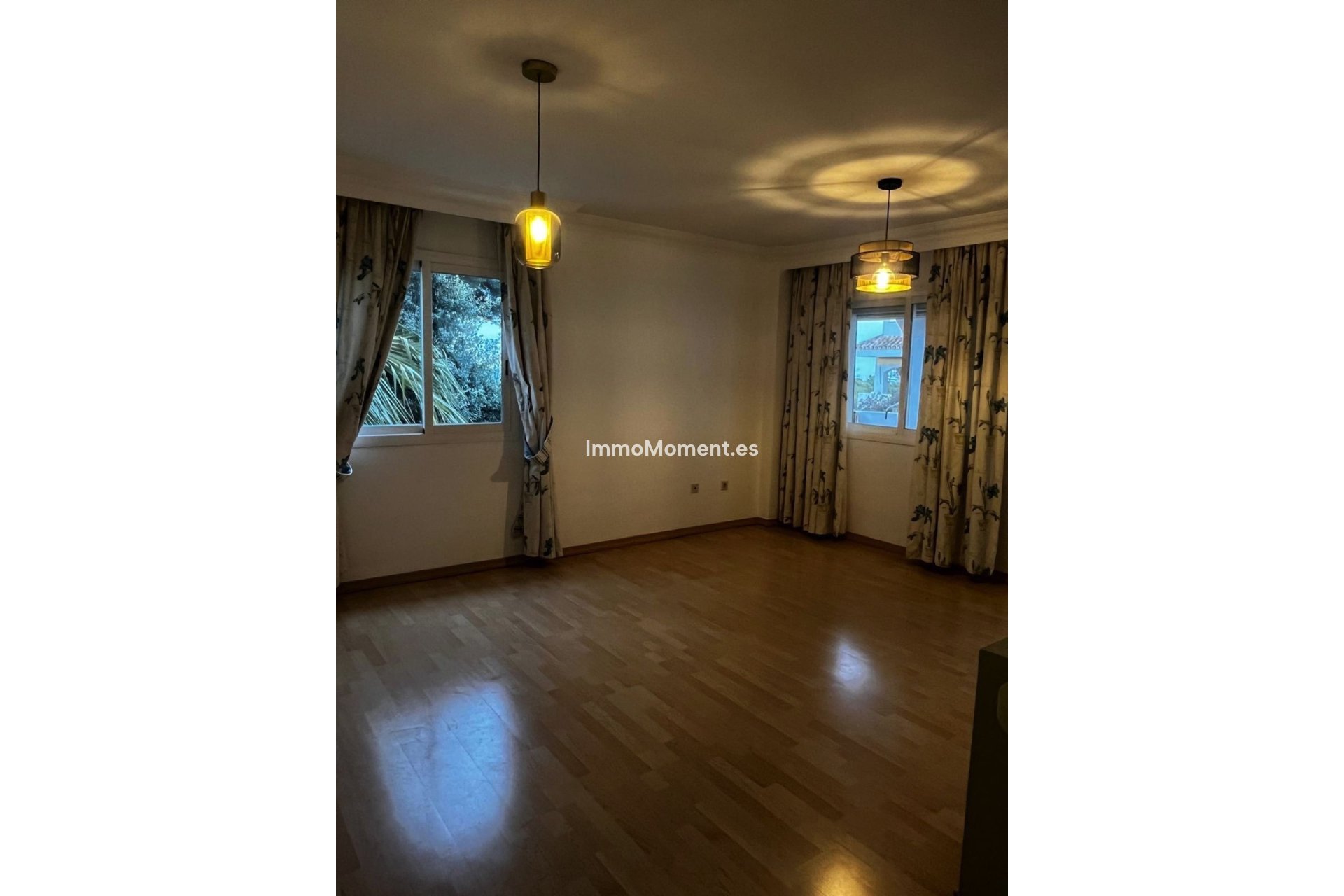 Resale - Apartment - Marbella - Nagüeles