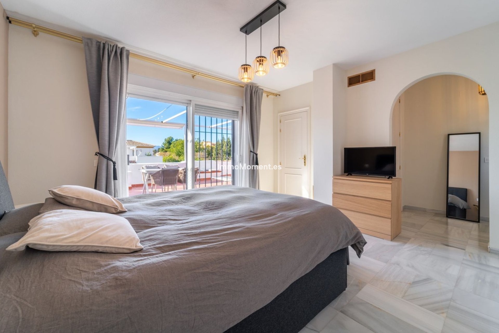 Resale - Apartment - Marbella - Nagüeles