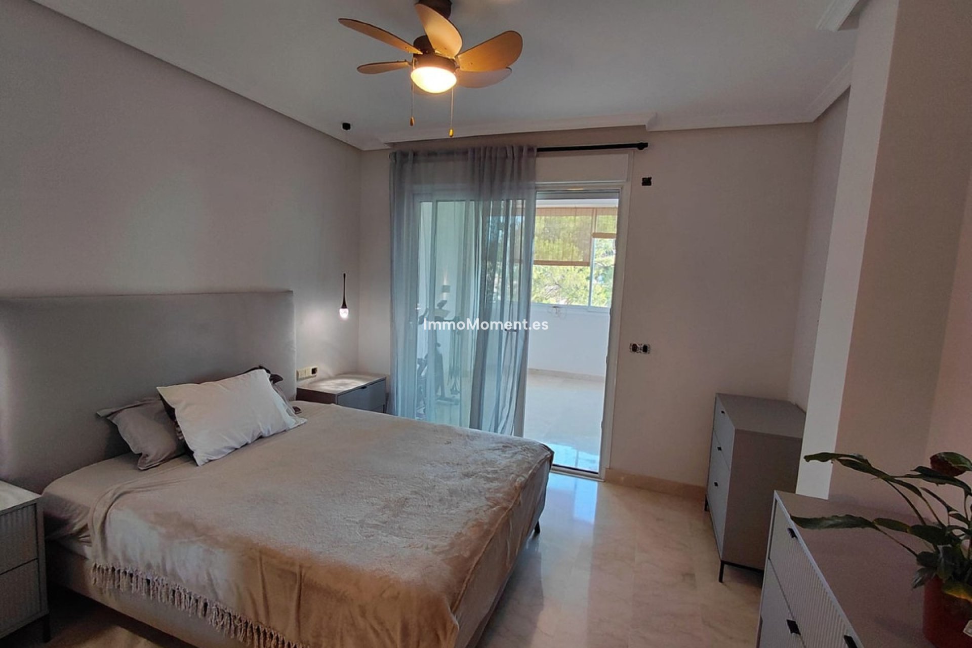 Resale - Apartment - Marbella - Nagüeles