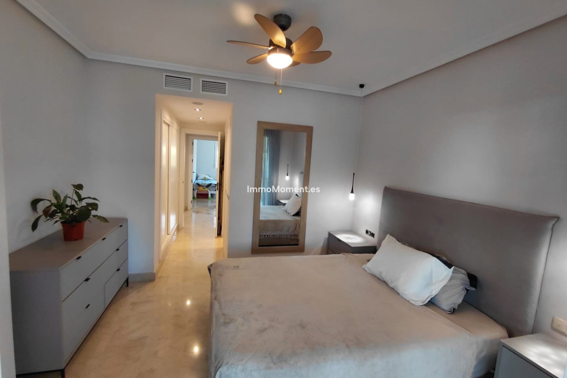 Resale - Apartment - Marbella - Nagüeles