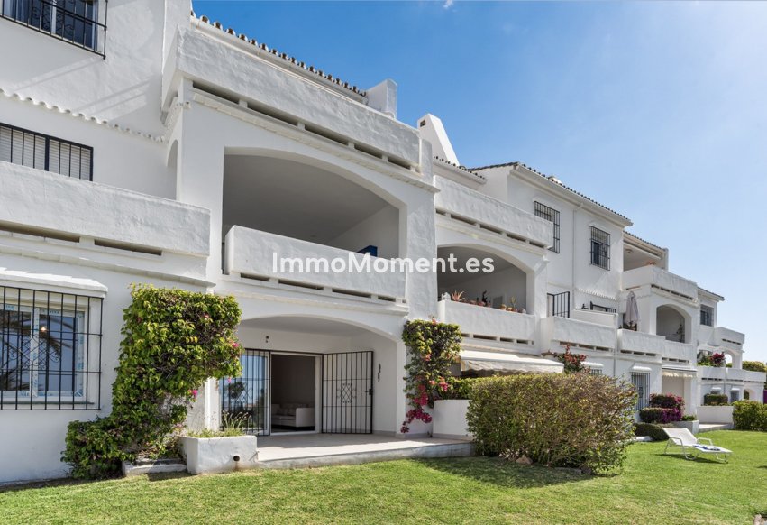 Resale - Apartment - Marbella - Nueva Andalucía