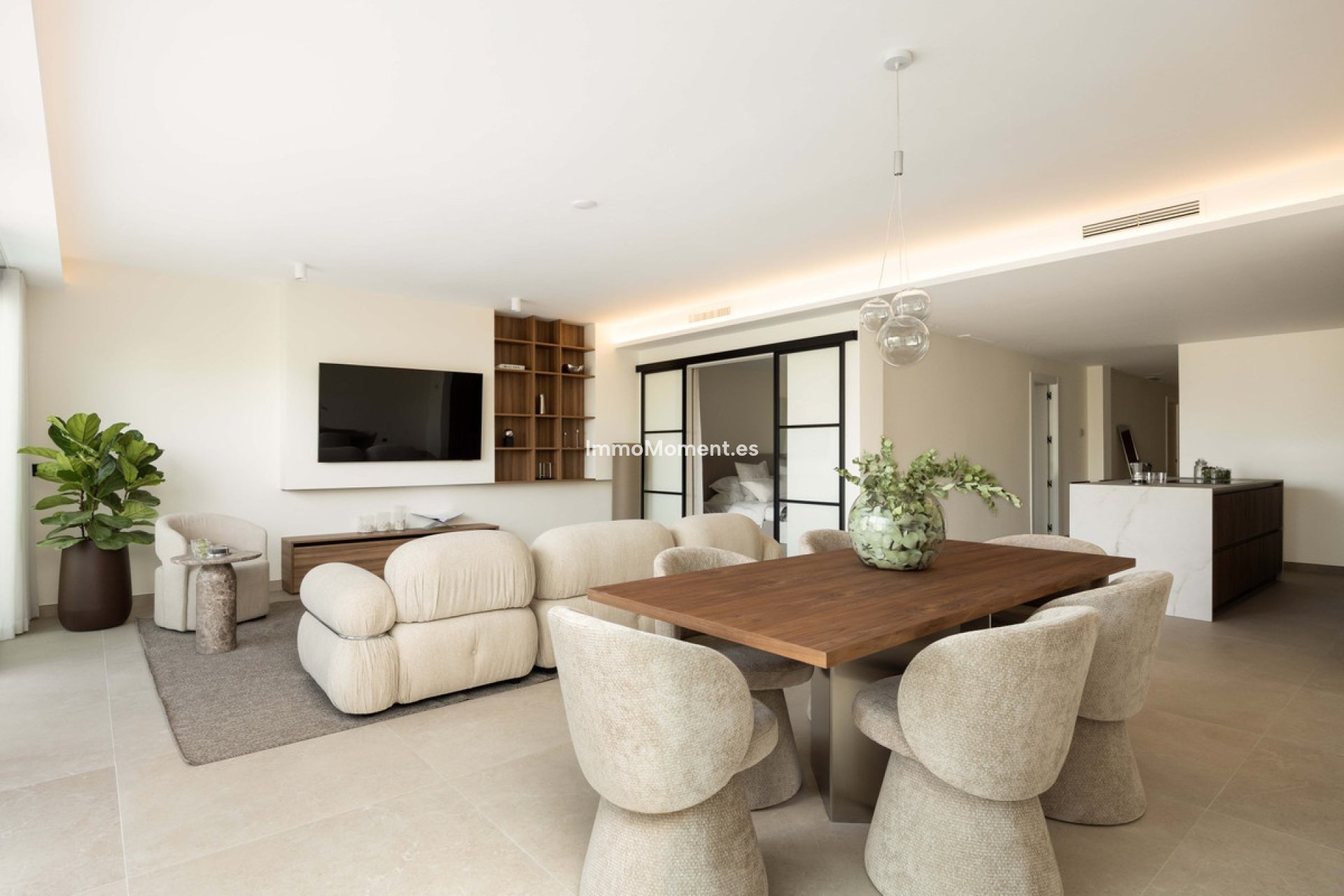 Resale - Apartment - Marbella - Nueva Andalucía