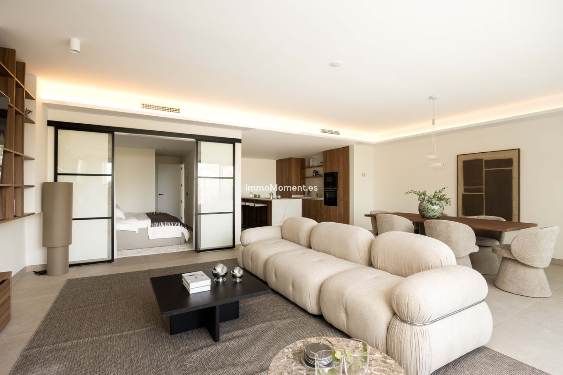Resale - Apartment - Marbella - Nueva Andalucía