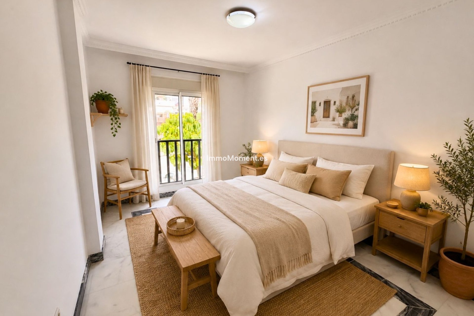 Resale - Apartment - Marbella - Nueva Andalucía