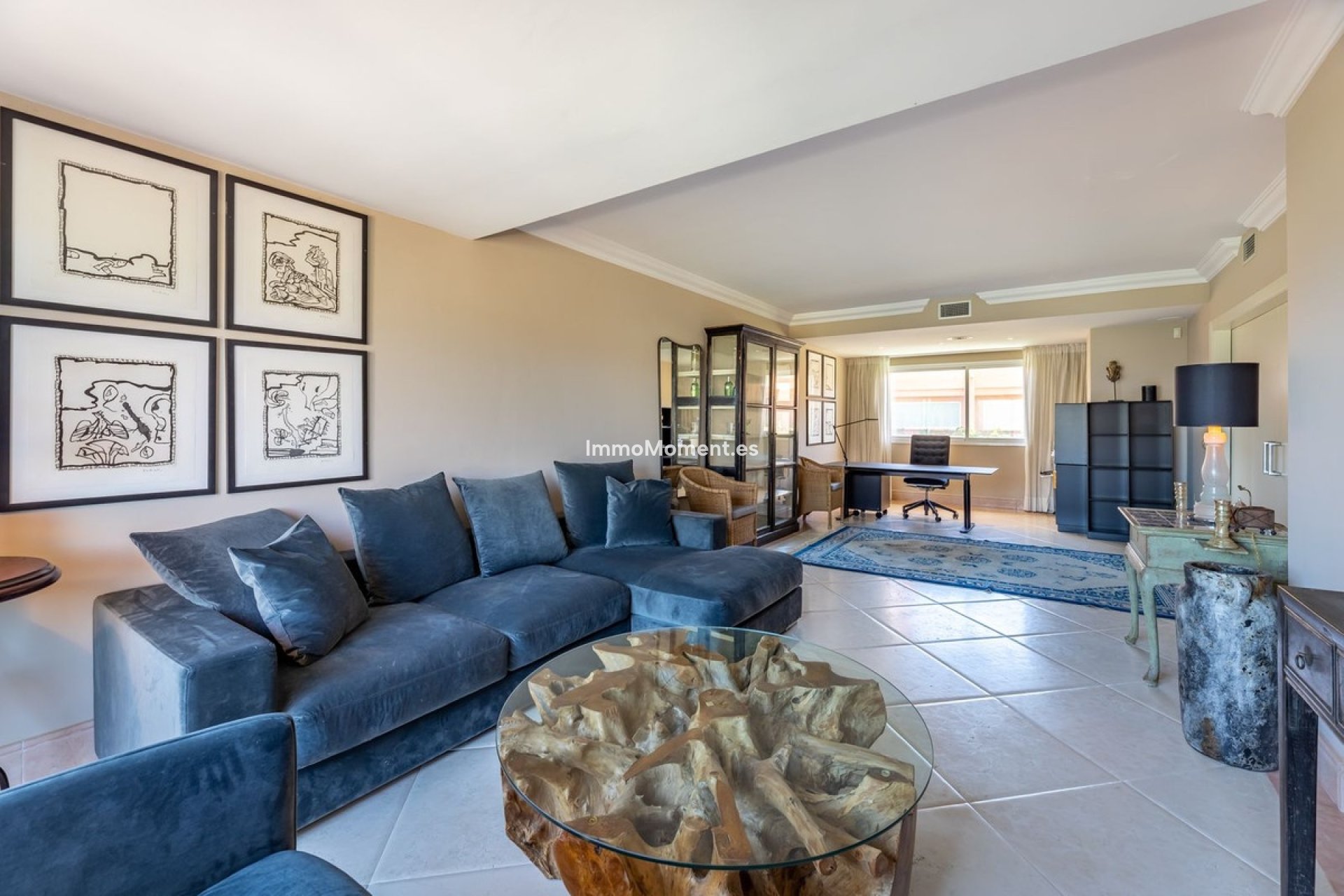 Resale - Apartment - Marbella - Nueva Andalucía