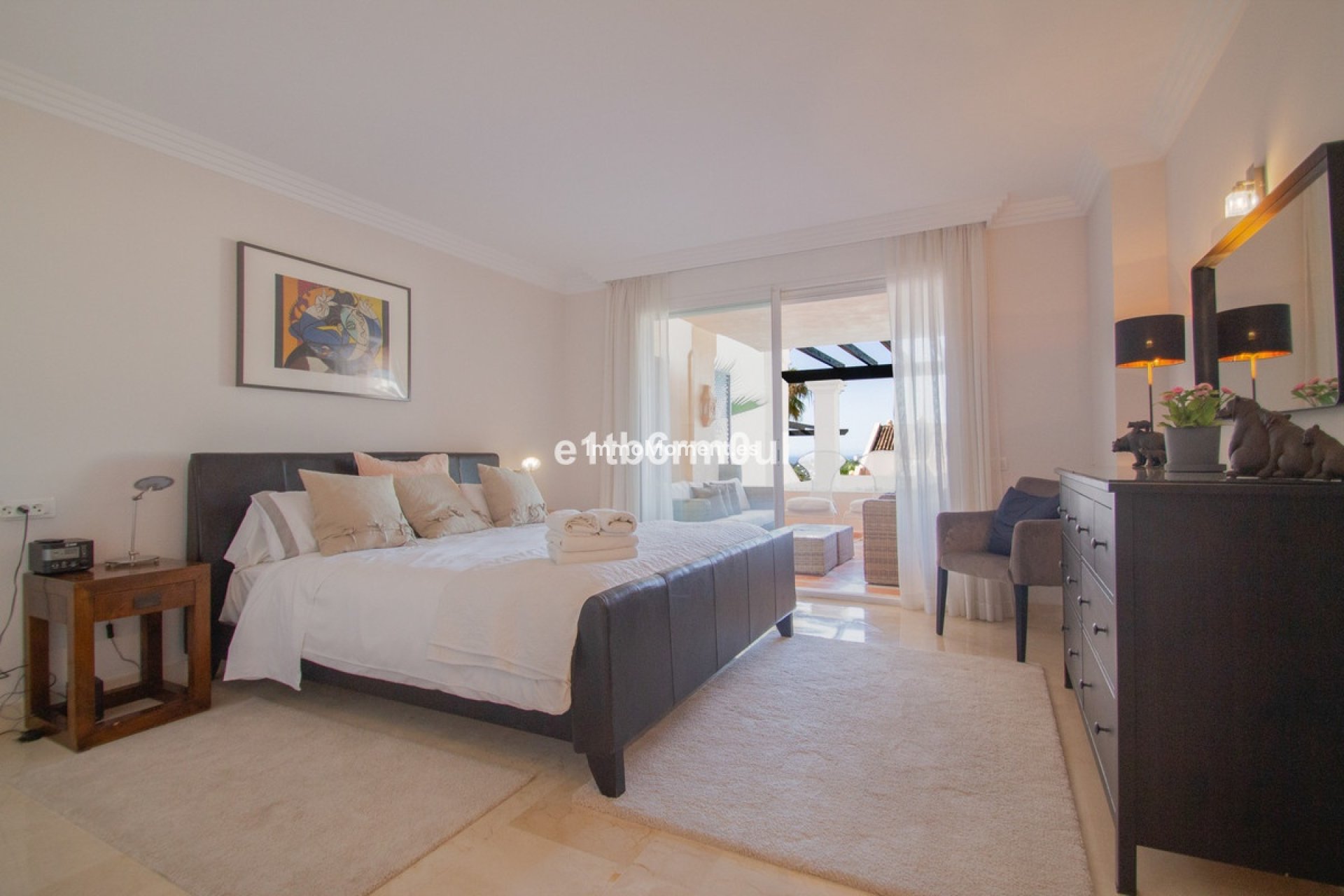 Resale - Apartment - Marbella - Nueva Andalucía