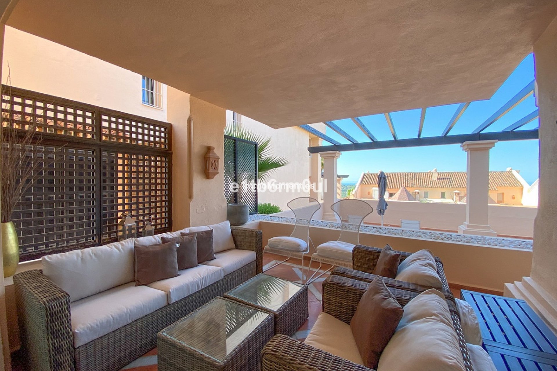 Resale - Apartment - Marbella - Nueva Andalucía