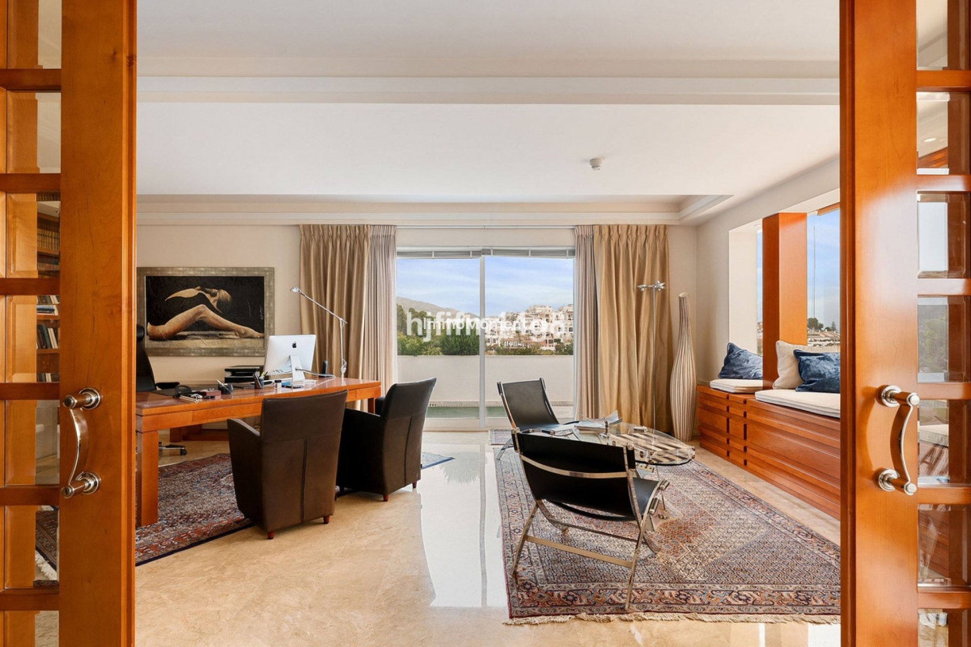 Resale - Apartment - Marbella - Nueva Andalucía