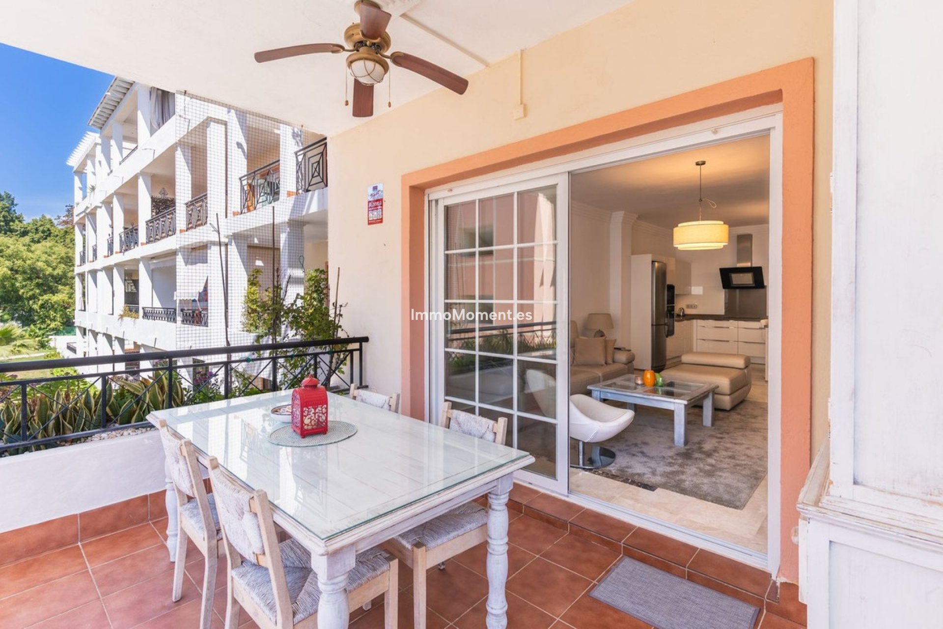 Resale - Apartment - Marbella - Nueva Andalucía