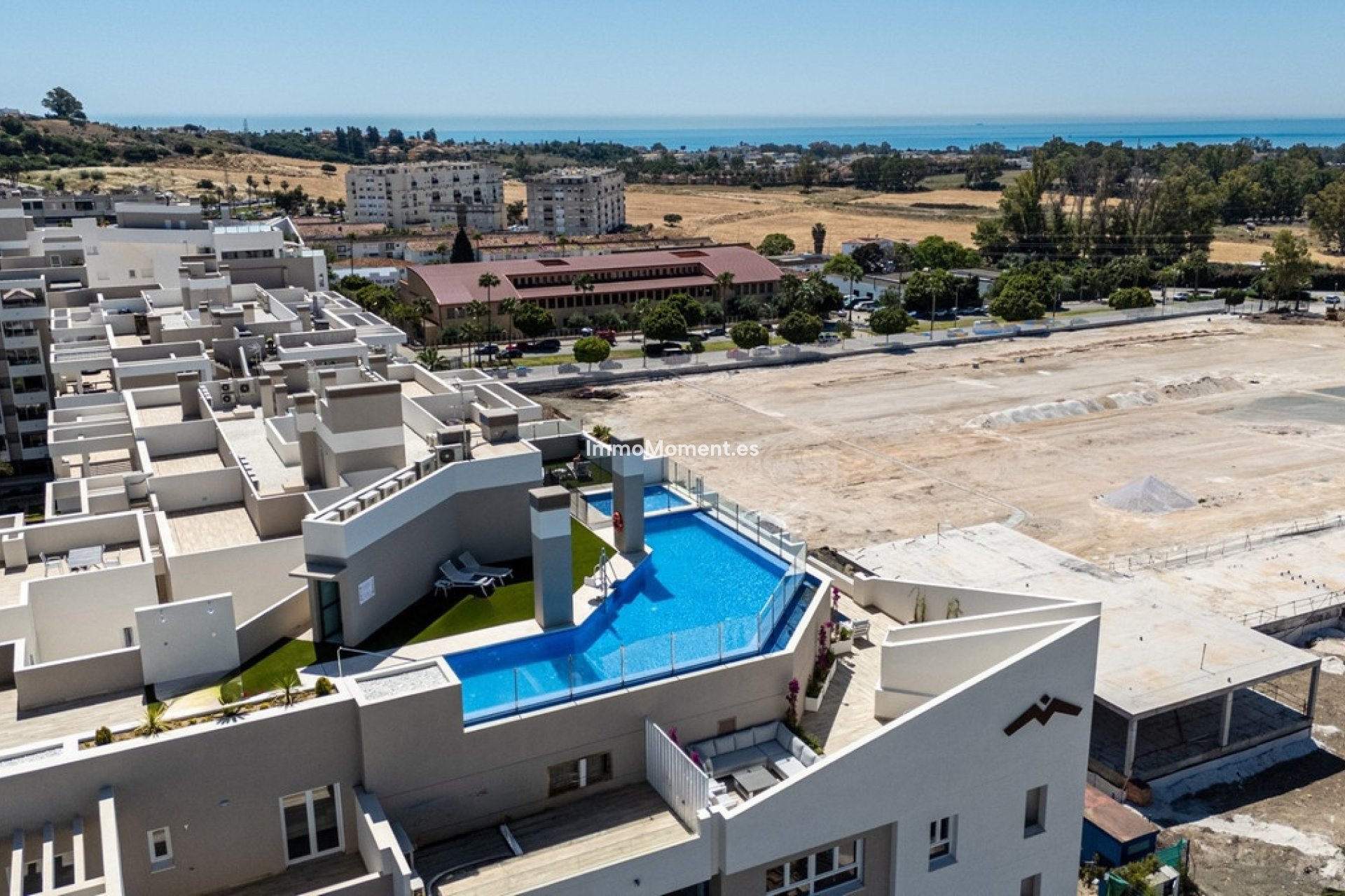 Resale - Apartment - Marbella - Nueva Andalucía