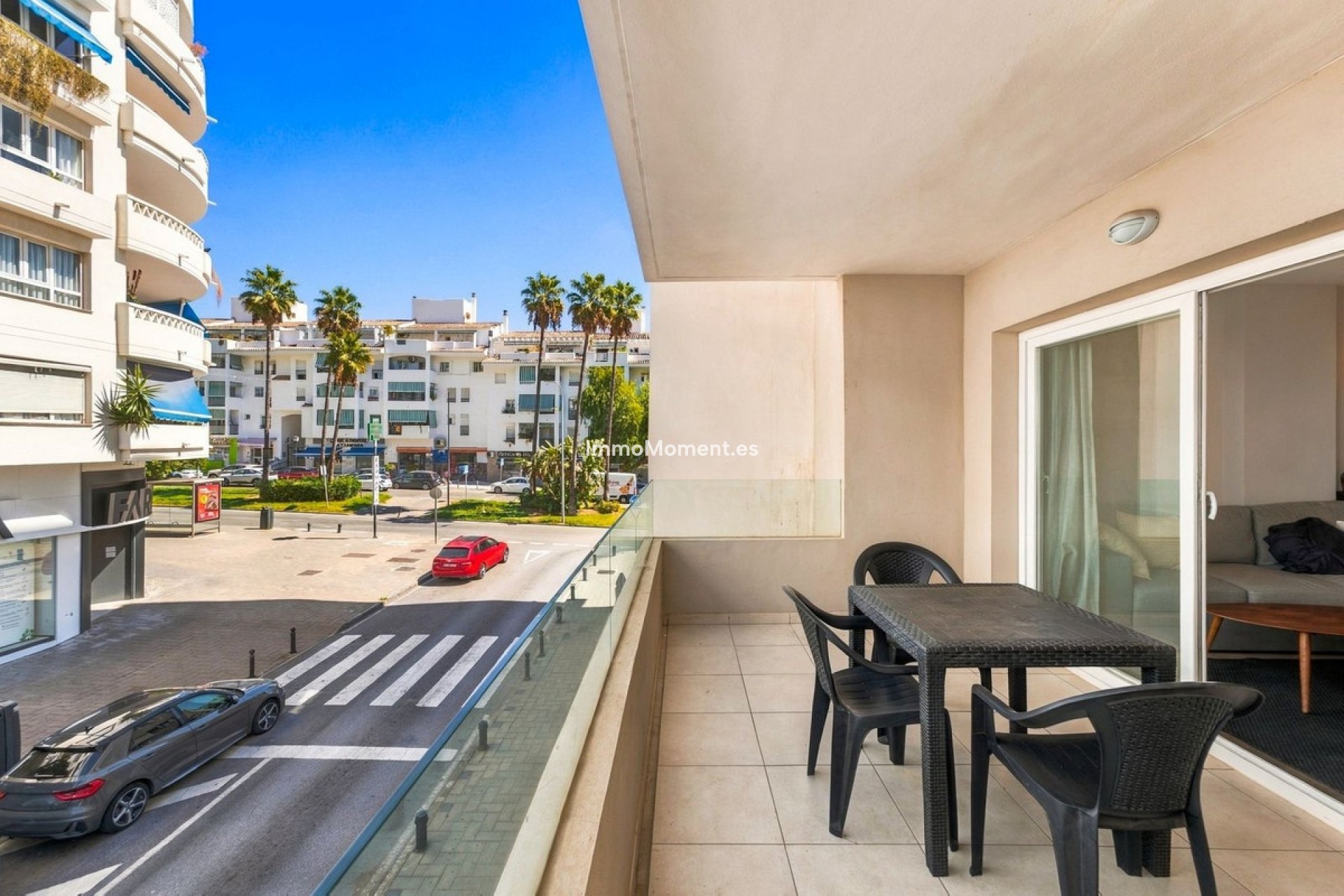 Resale - Apartment - Marbella - Nueva Andalucía