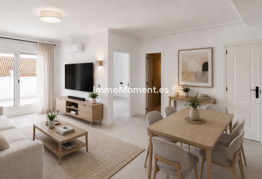 Resale - Apartment - Marbella - Nueva Andalucía