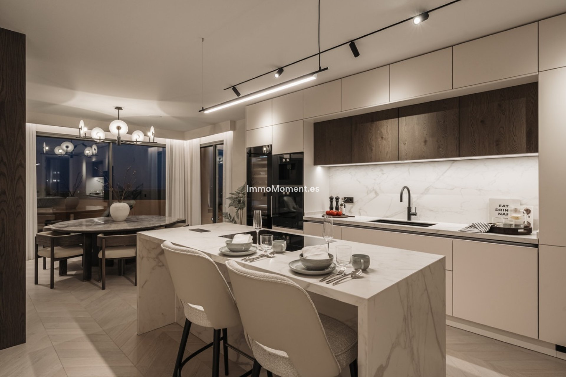 Resale - Apartment - Marbella - Nueva Andalucía