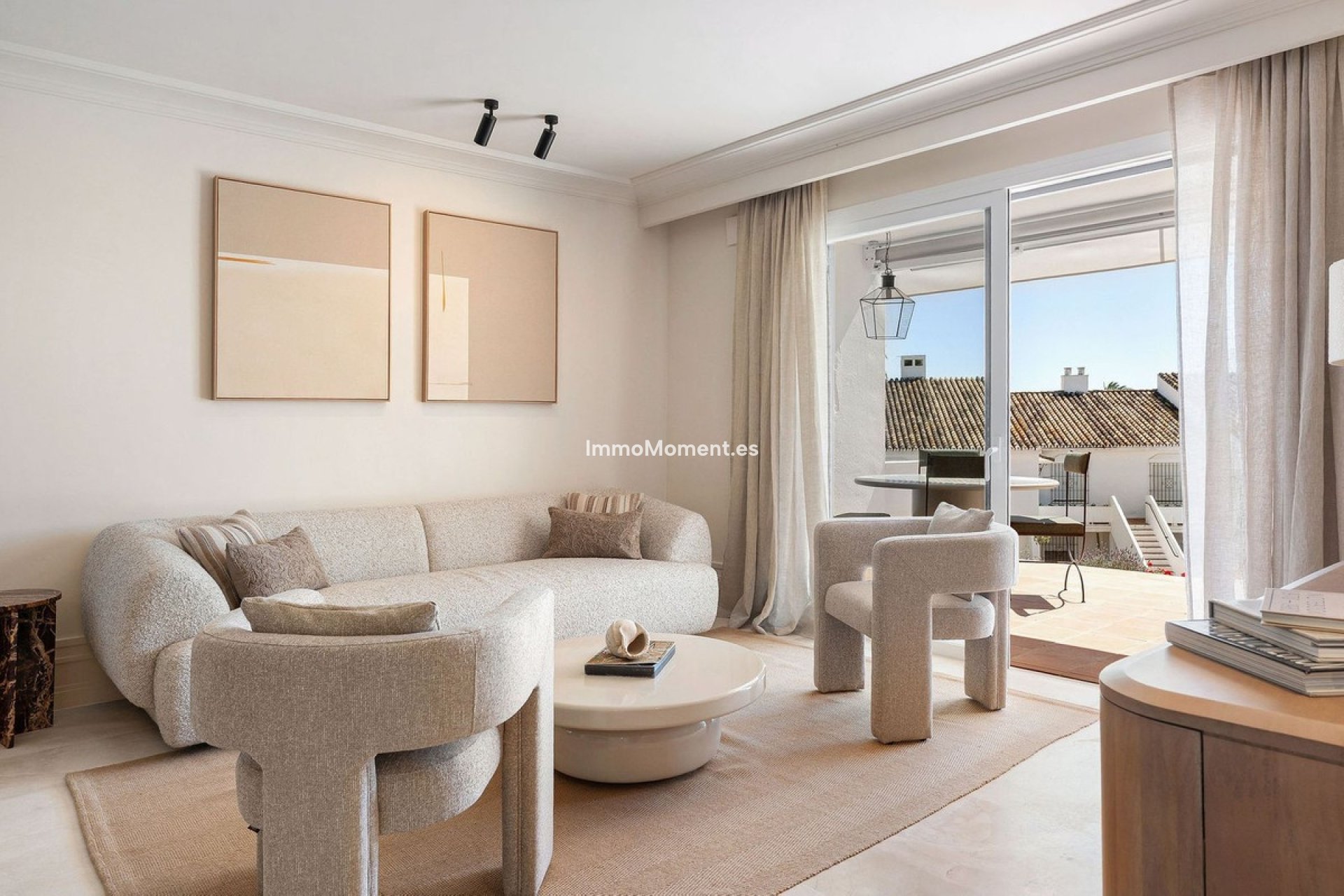 Resale - Apartment - Marbella - Nueva Andalucía