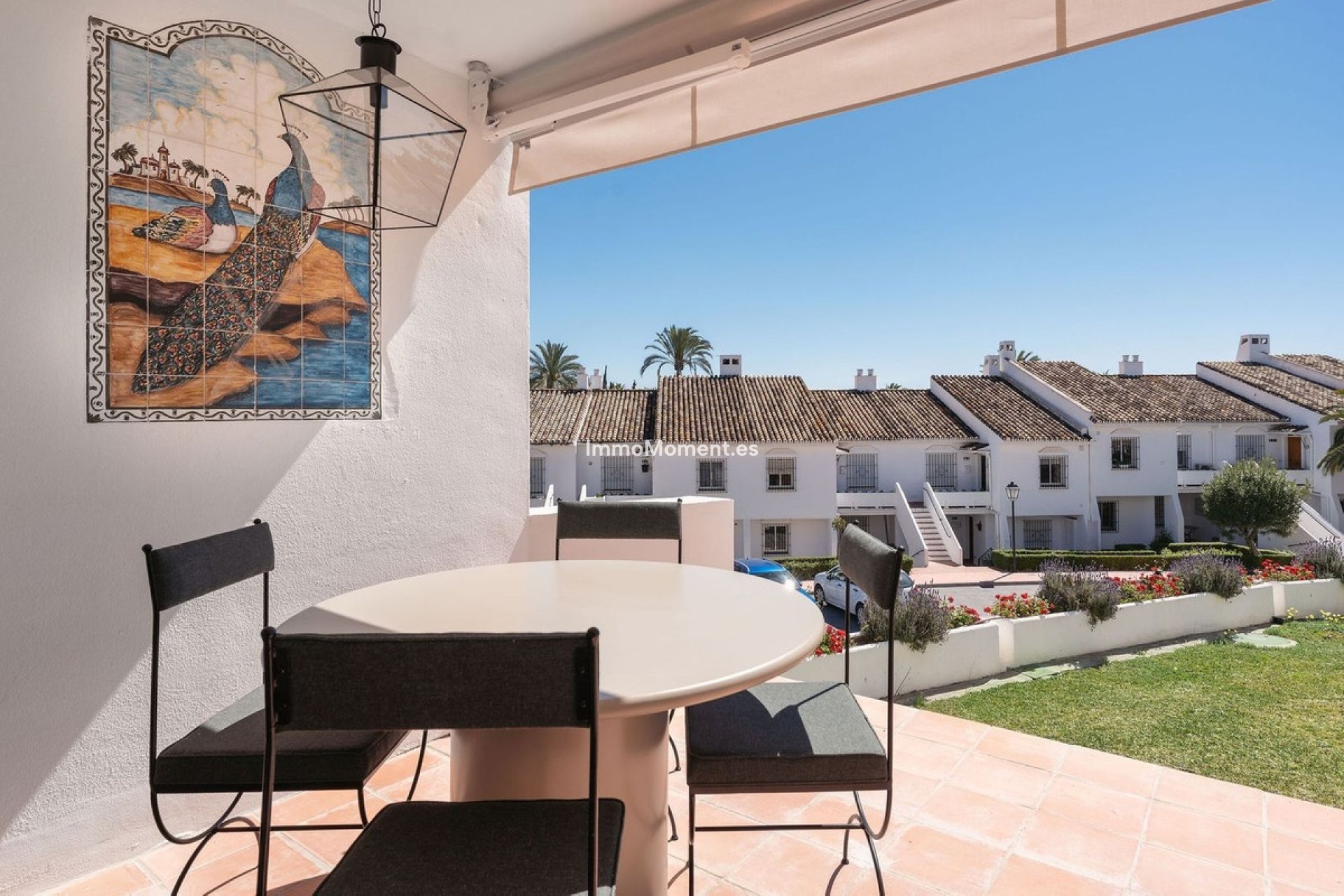 Resale - Apartment - Marbella - Nueva Andalucía