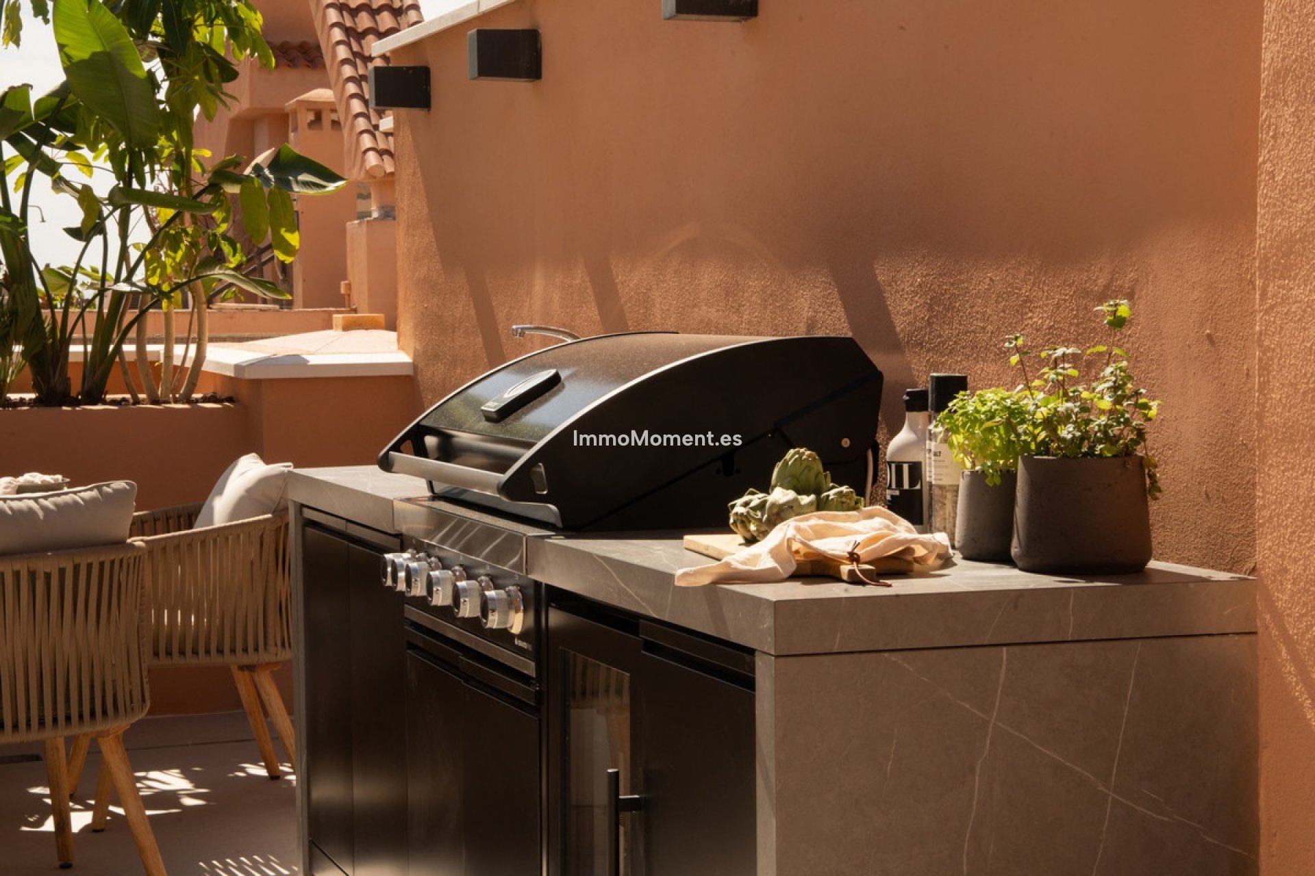 Resale - Apartment - Marbella - Nueva Andalucía