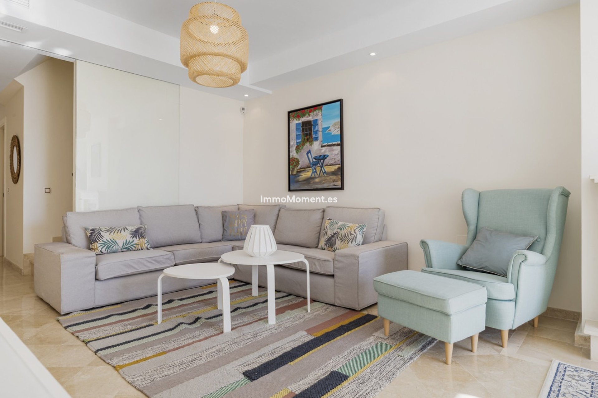 Resale - Apartment - Marbella - Nueva Andalucía