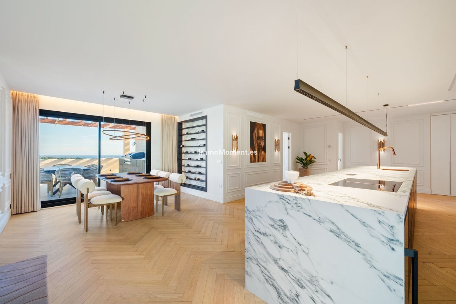 Resale - Apartment - Marbella - Nueva Andalucía