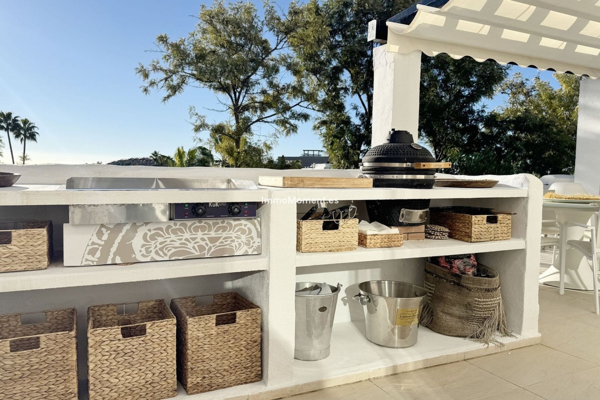 Resale - Apartment - Marbella - Nueva Andalucía