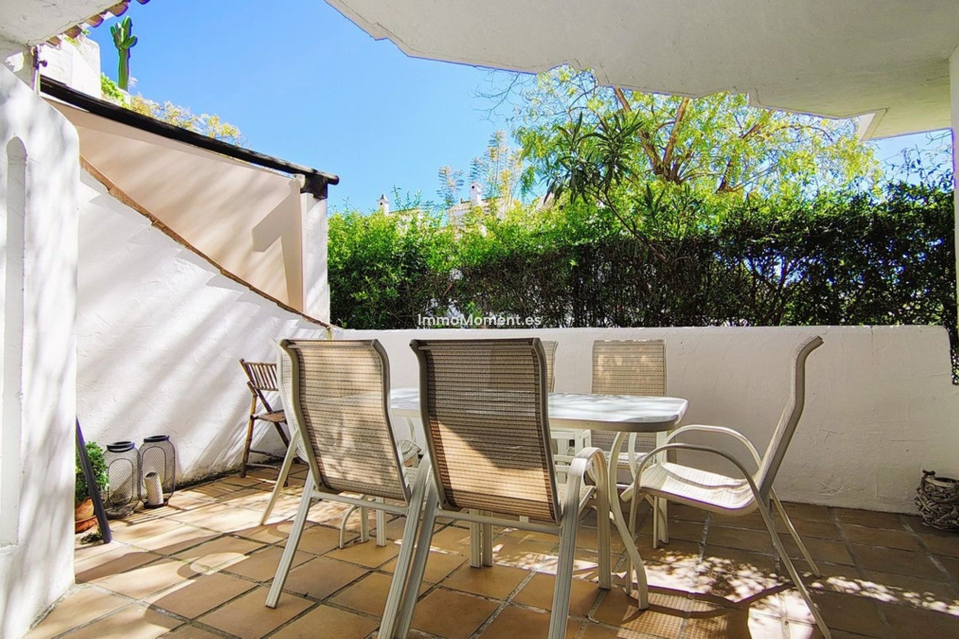 Resale - Apartment - Marbella - Nueva Andalucía