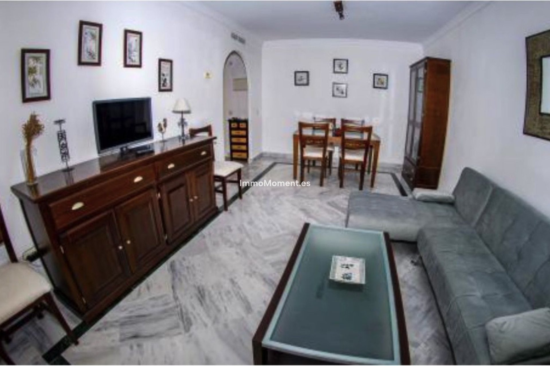 Resale - Apartment - Marbella - Nueva Andalucía