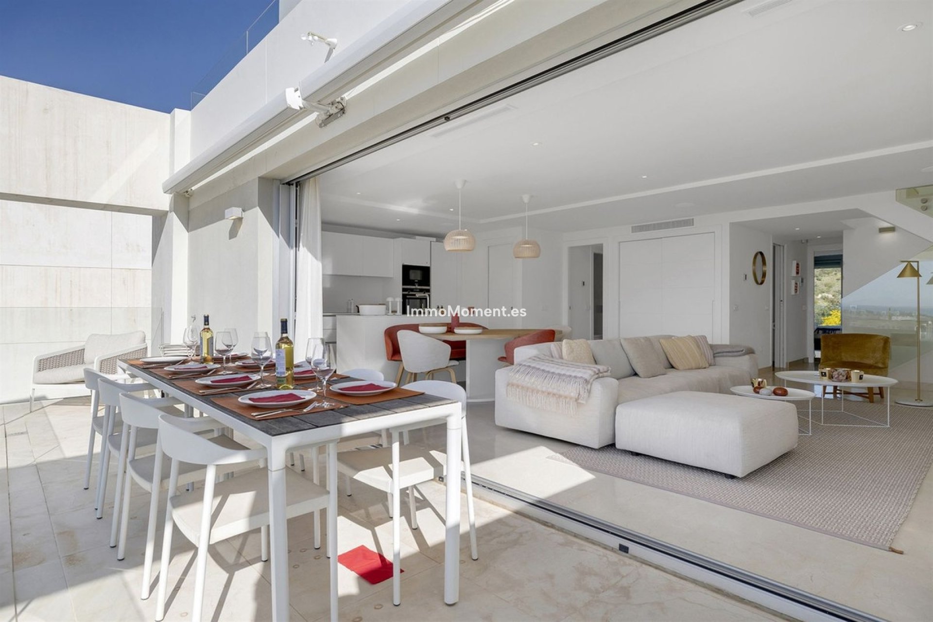 Resale - Apartment - Marbella - Nueva Andalucía