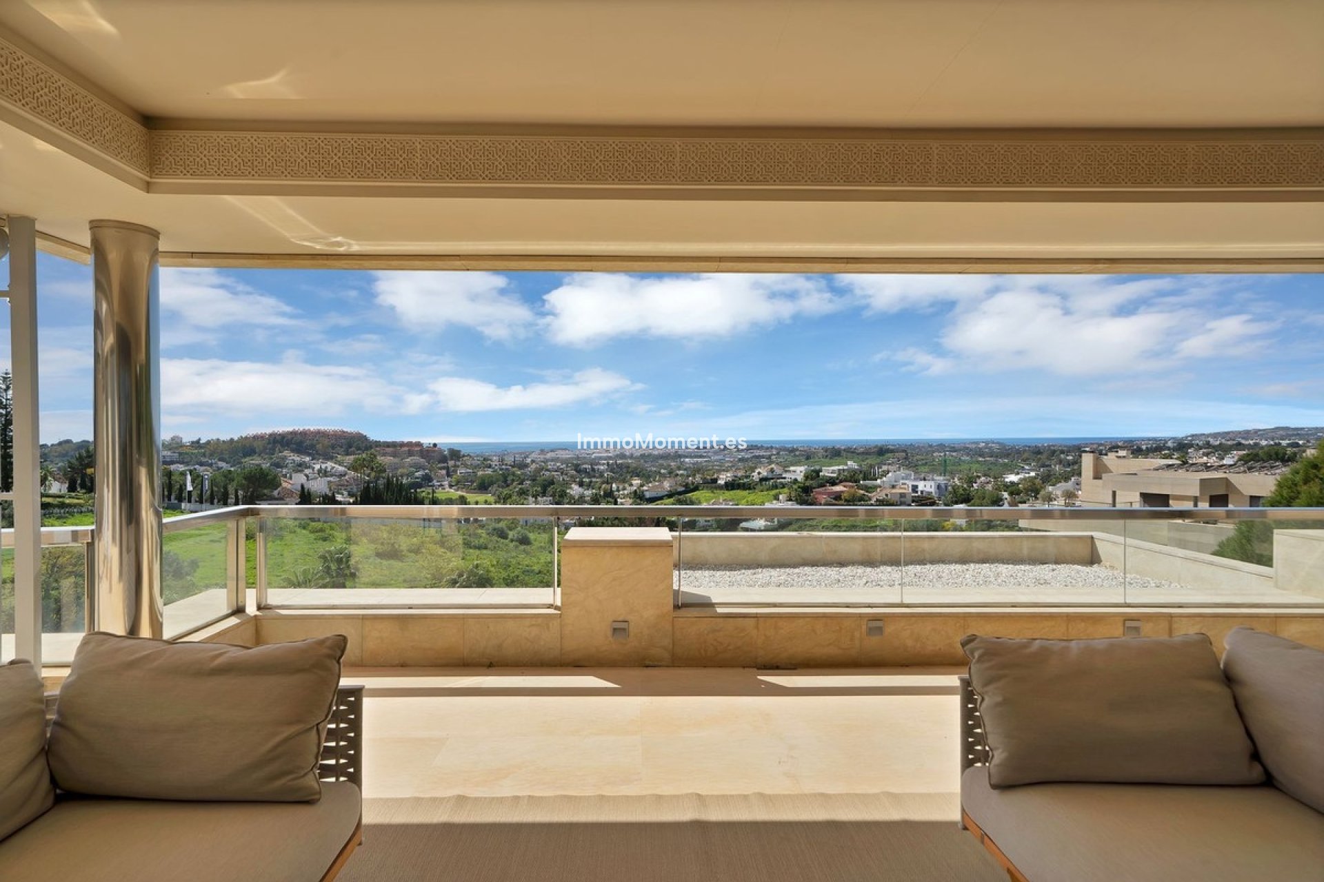 Resale - Apartment - Marbella - Nueva Andalucía