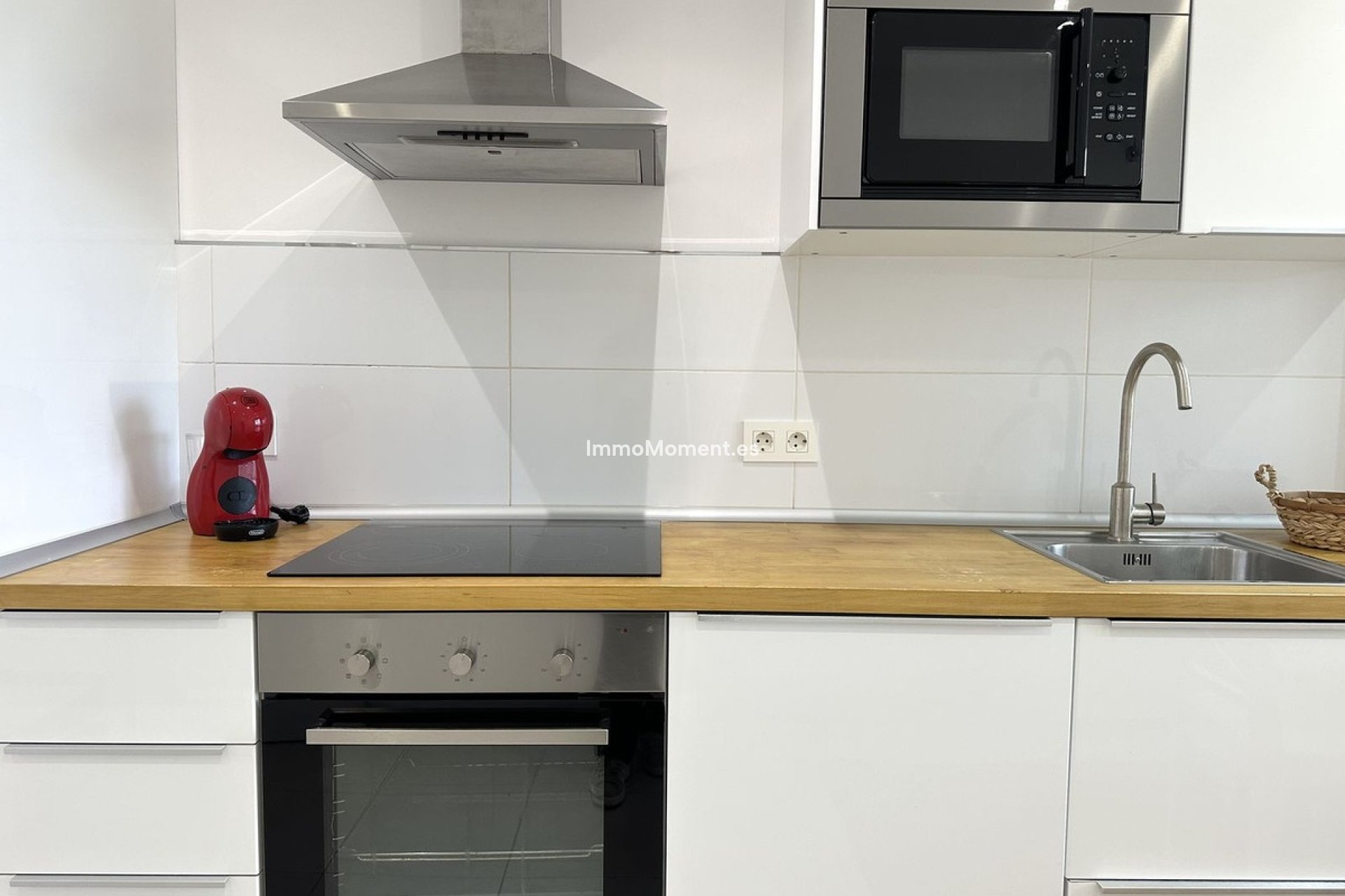 Resale - Apartment - Marbella - Nueva Andalucía