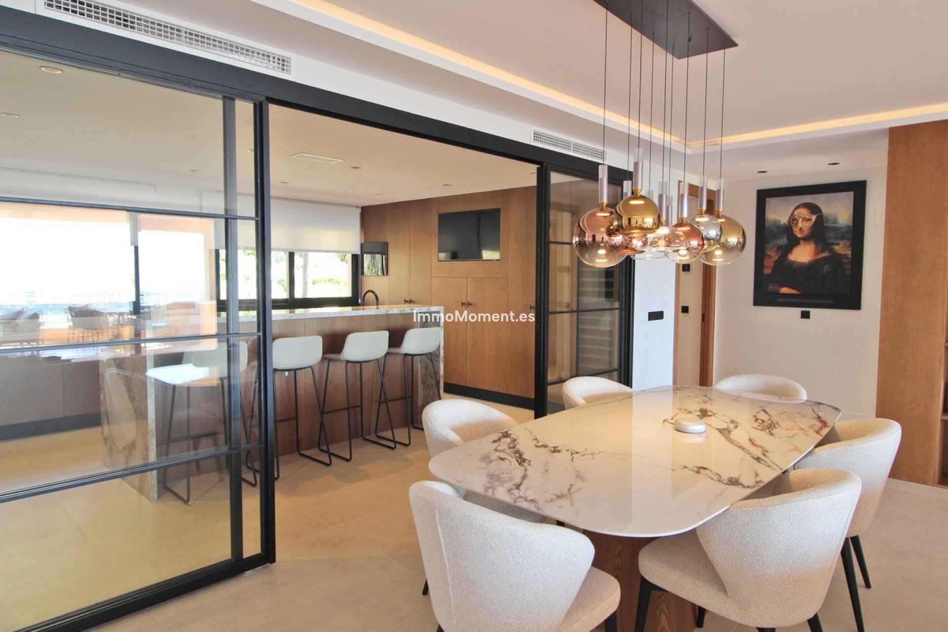 Resale - Apartment - Marbella - Nueva Andalucía