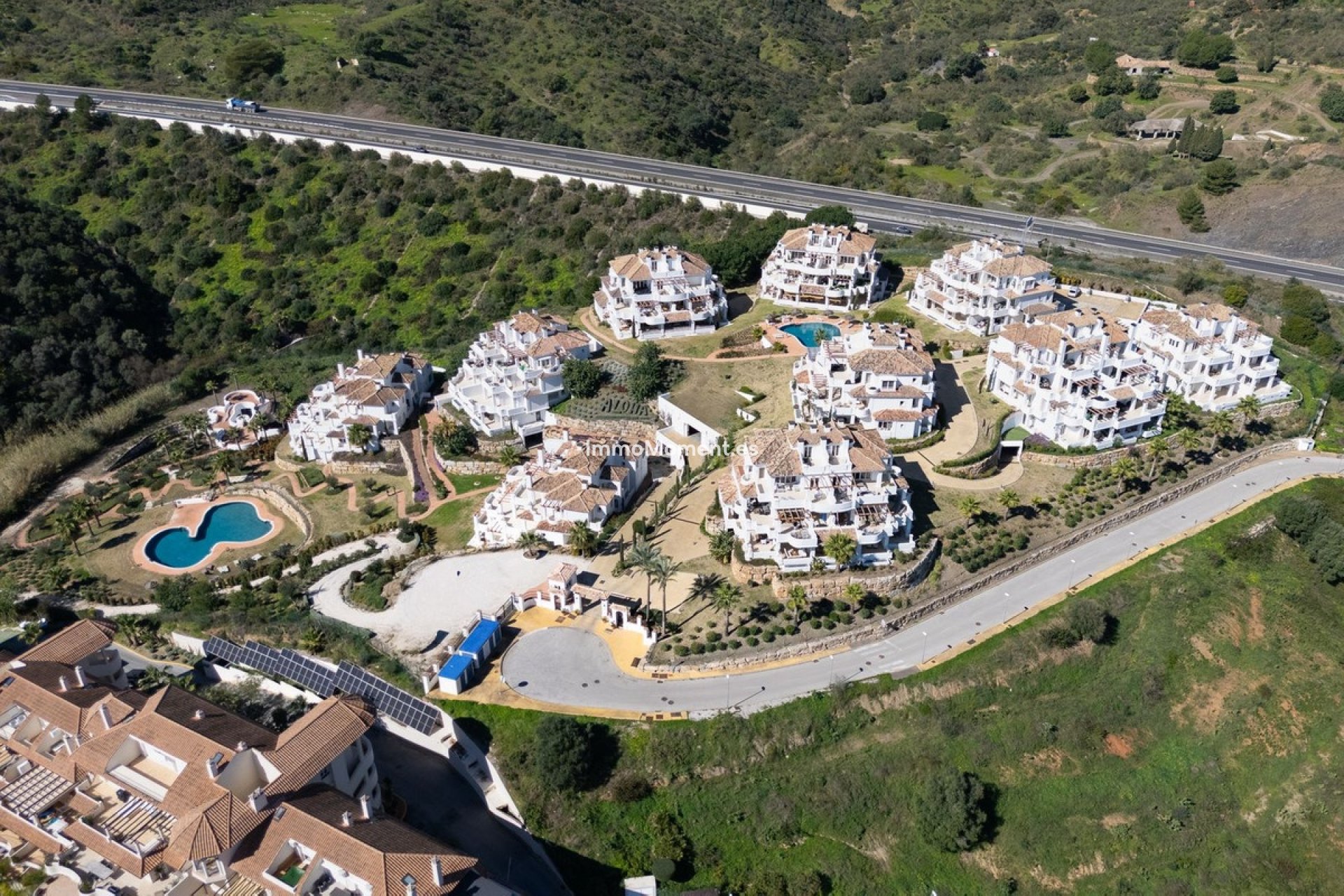 Resale - Apartment - Marbella - Nueva Andalucía