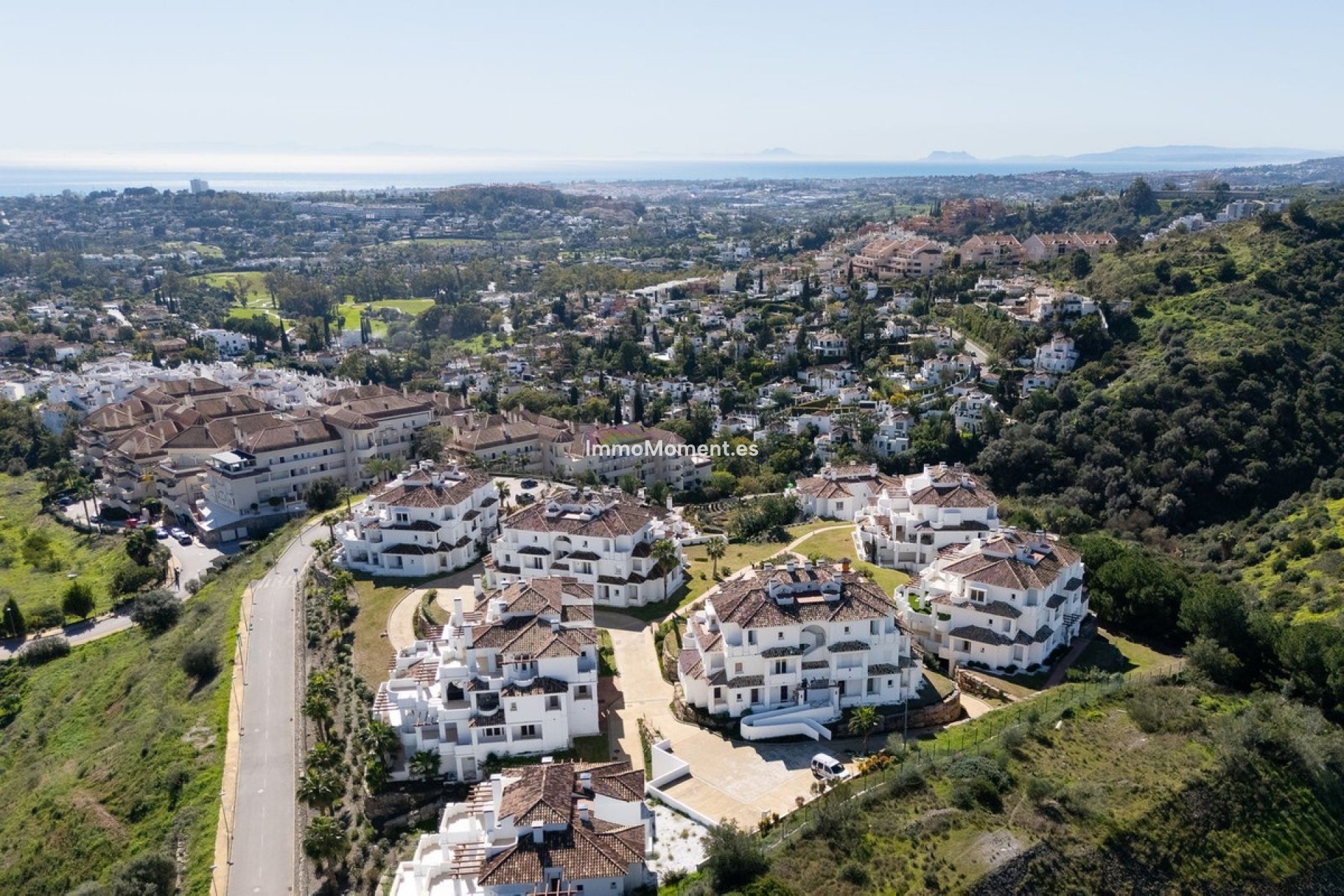 Resale - Apartment - Marbella - Nueva Andalucía