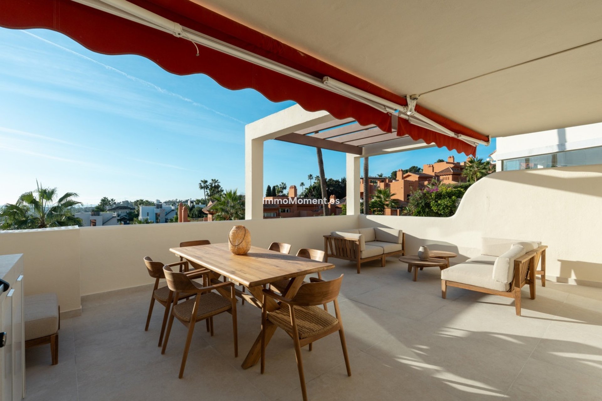 Resale - Apartment - Marbella - Nueva Andalucía