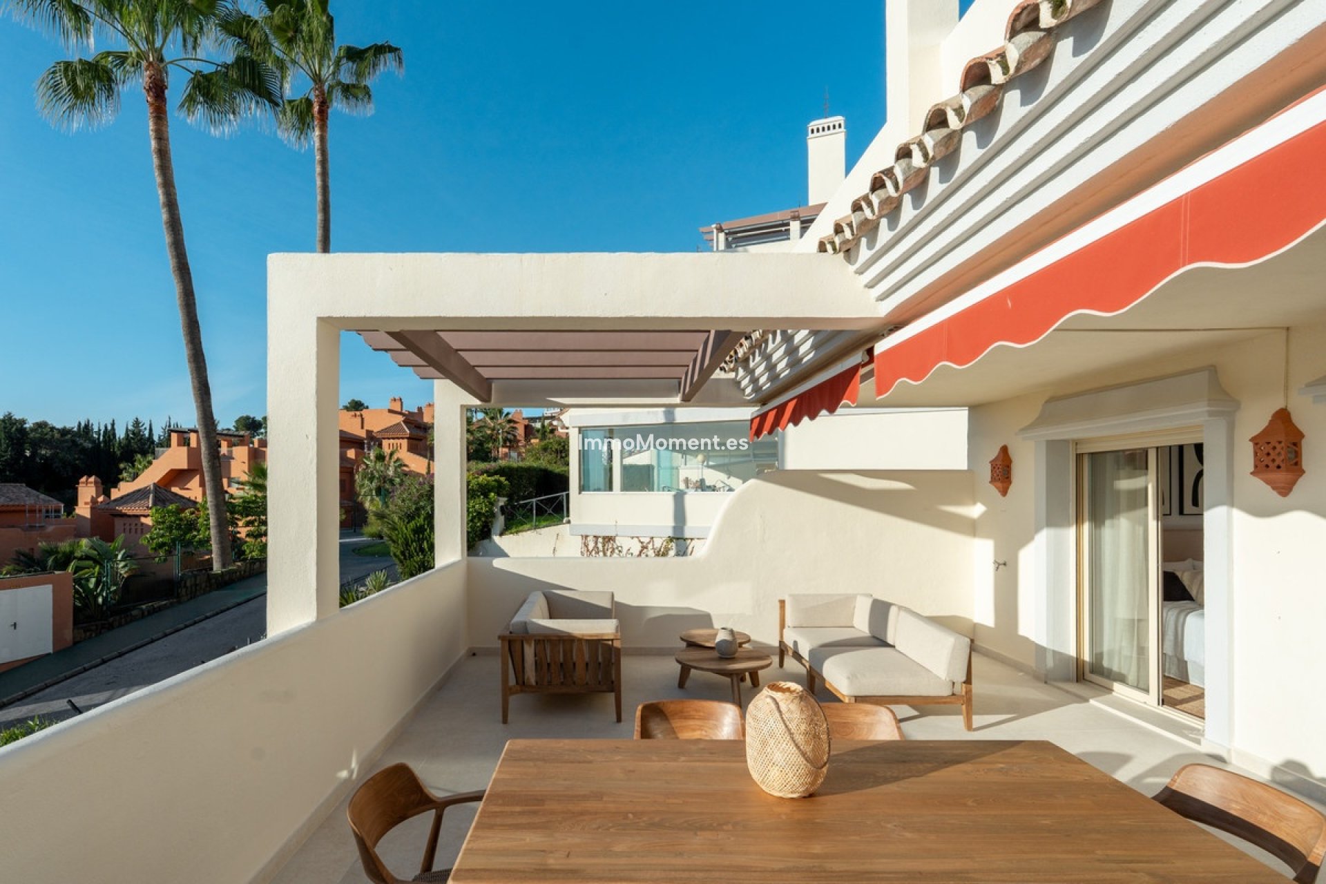 Resale - Apartment - Marbella - Nueva Andalucía