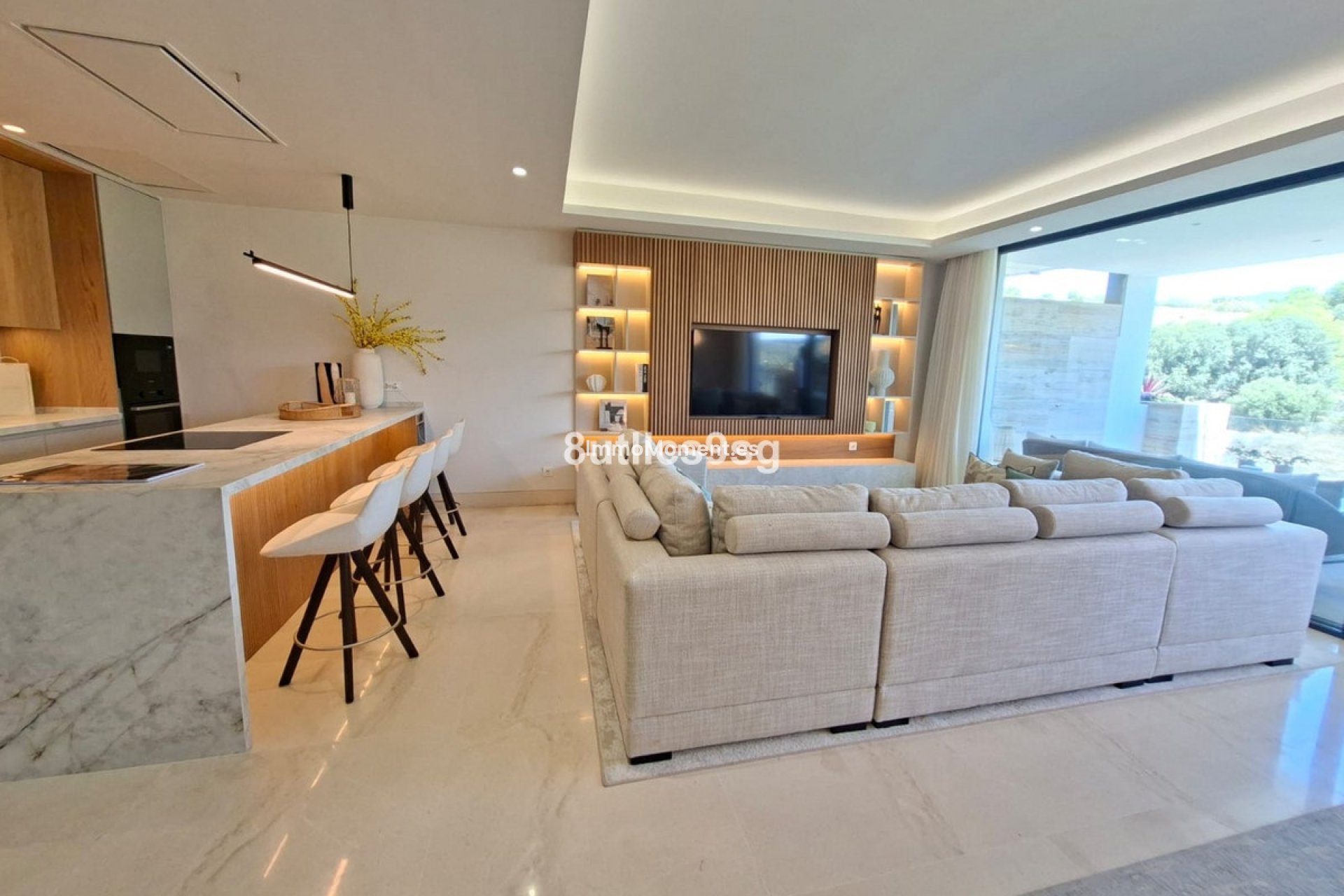 Resale - Apartment - Marbella - Nueva Andalucía