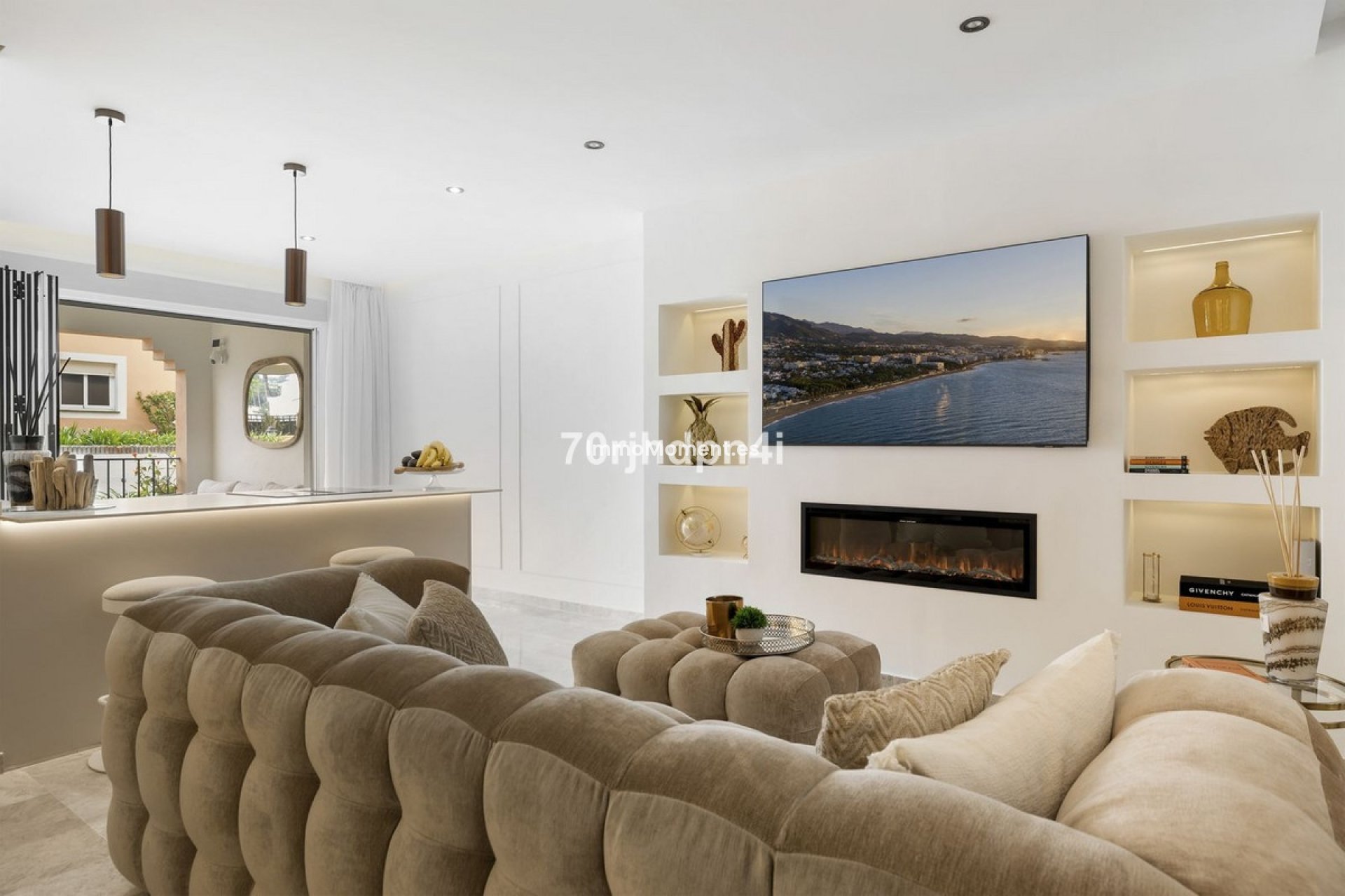 Resale - Apartment - Marbella - Nueva Andalucía