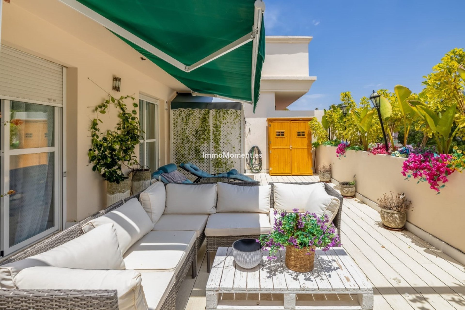 Resale - Apartment - Marbella - Nueva Andalucía