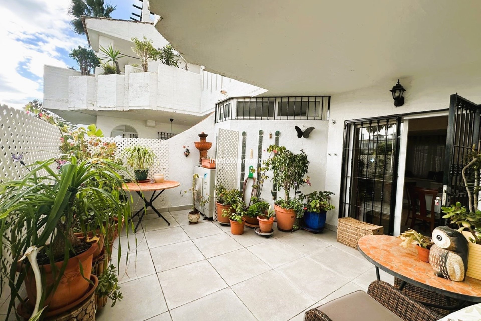 Resale - Apartment - Marbella - Nueva Andalucía