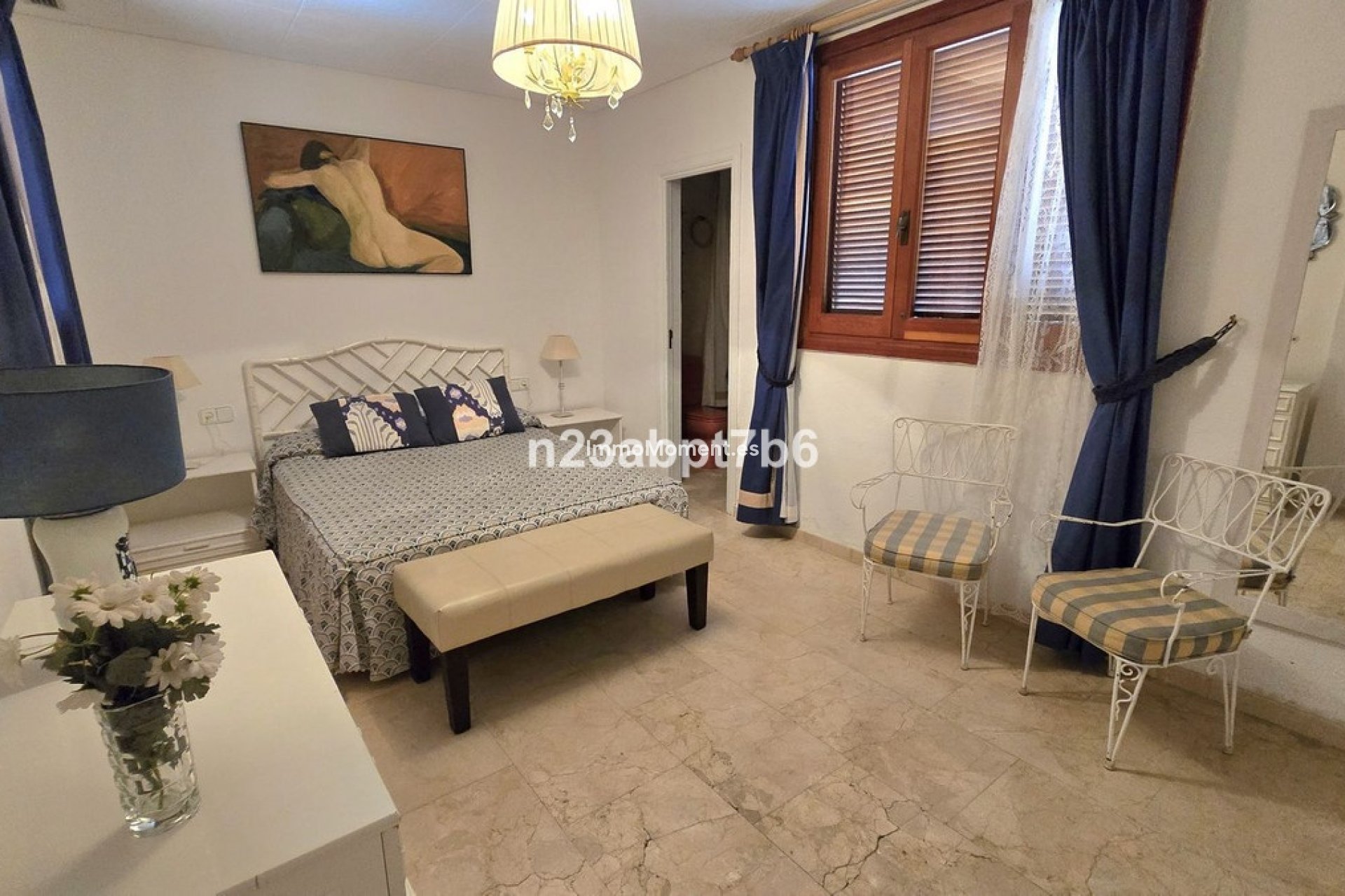 Resale - Apartment - Marbella - Nueva Andalucía