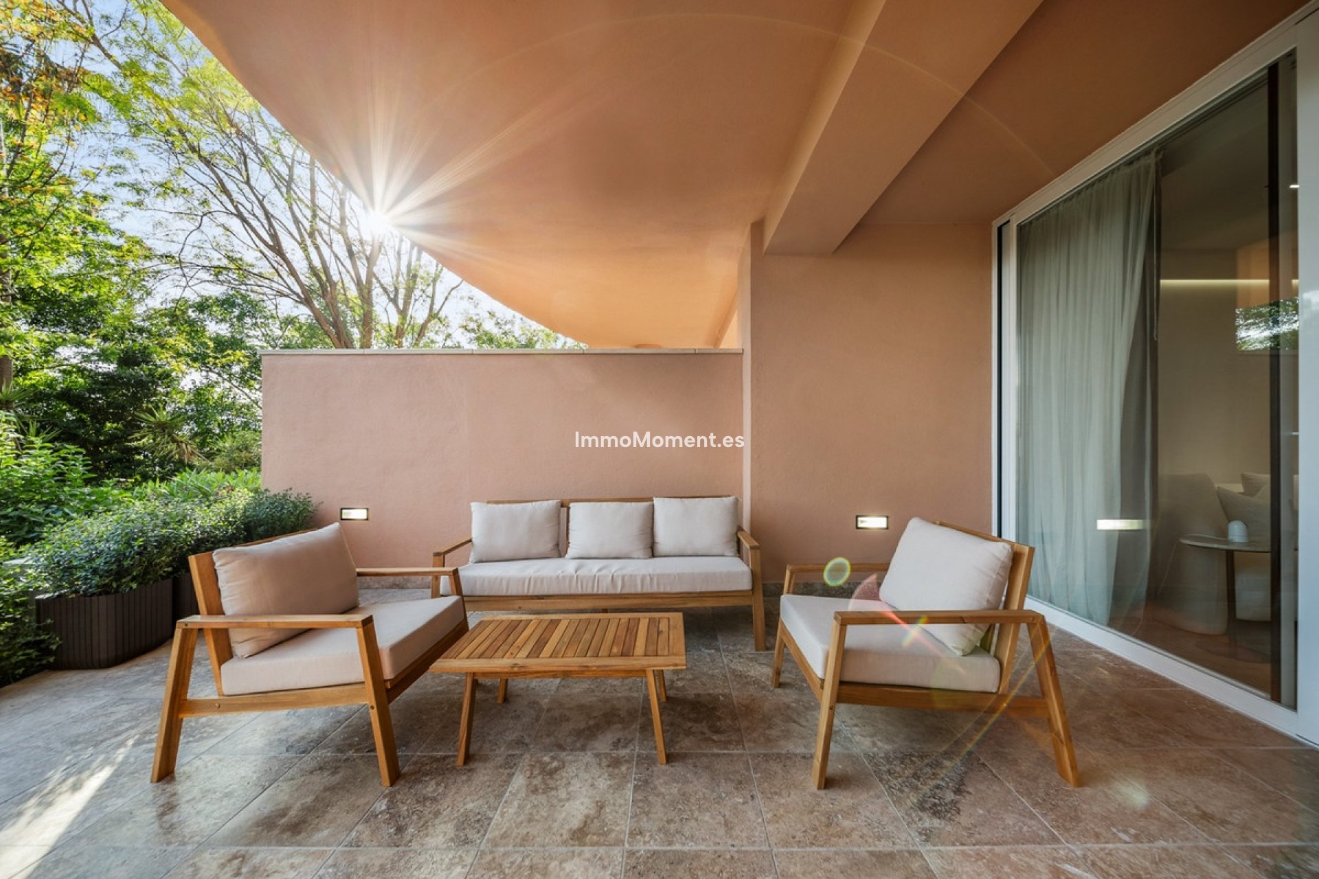 Resale - Apartment - Marbella - Nueva Andalucía